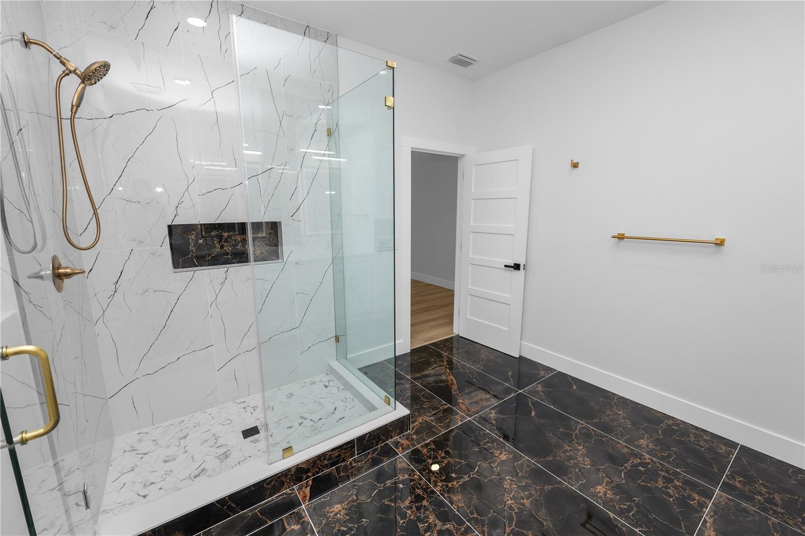 Image 25 of 53 For 7304 Ardenwood