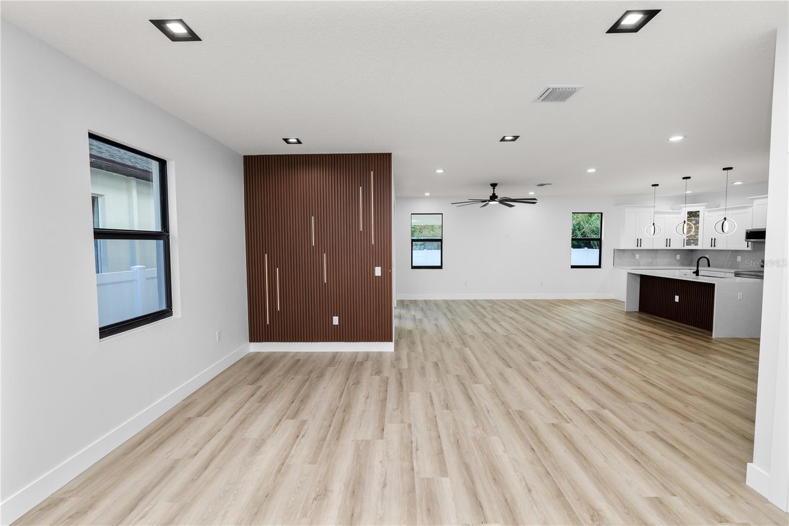 Image 4 of 53 For 7304 Ardenwood