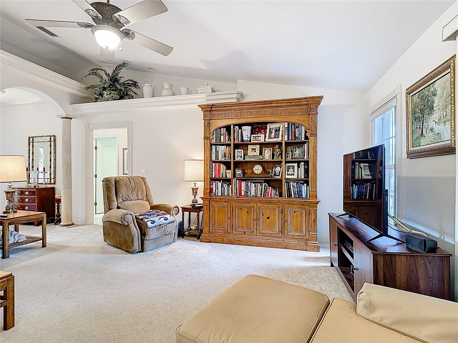 Image 13 of 71 For 221 Golf Aire Boulevard