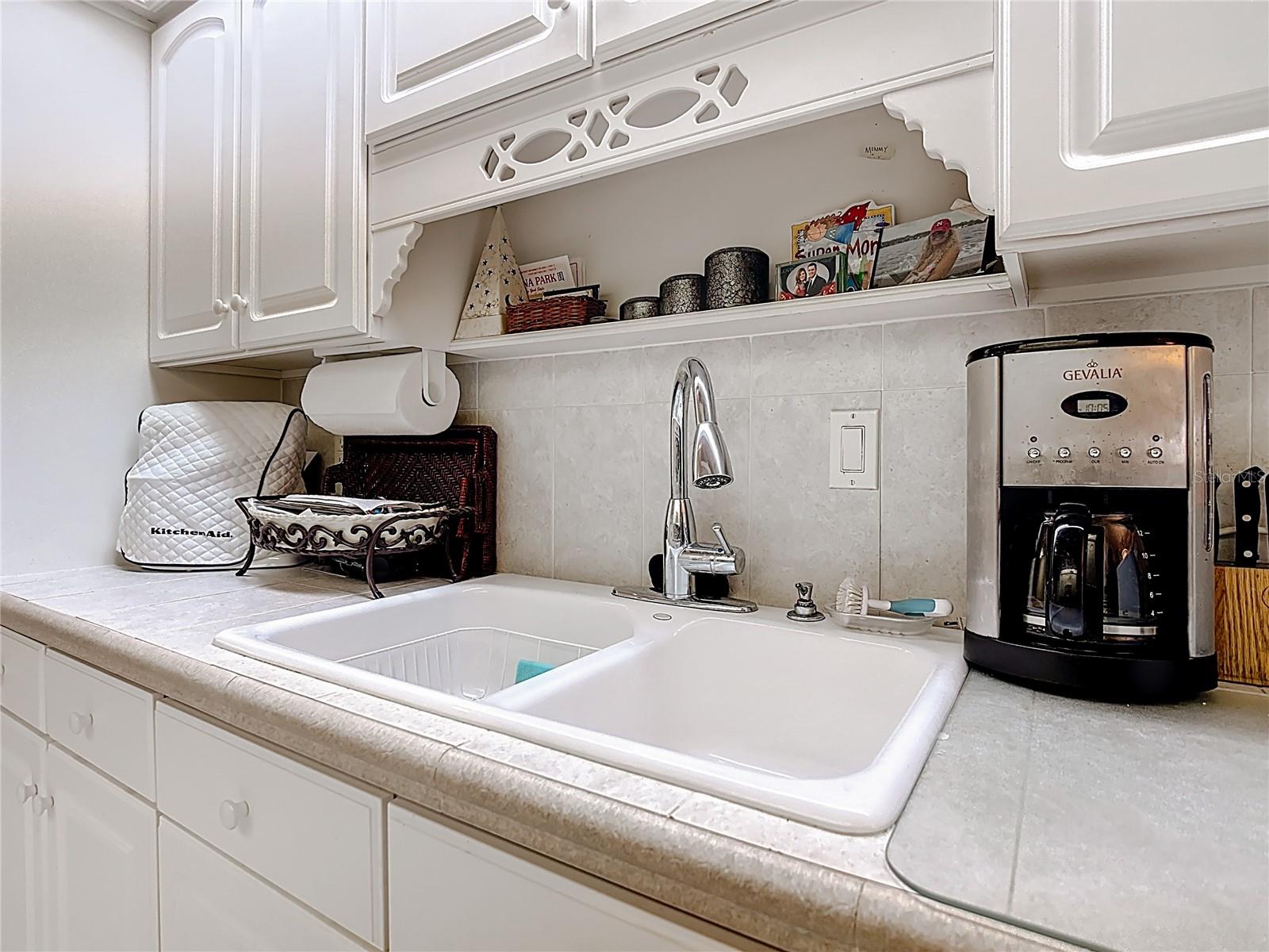 Image 19 of 71 For 221 Golf Aire Boulevard