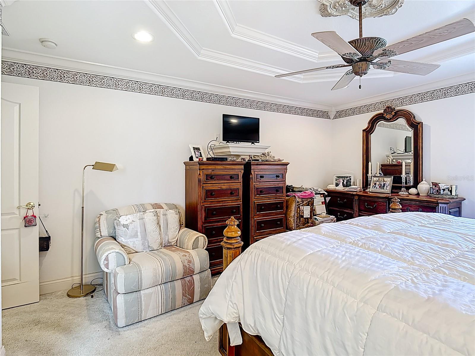 Image 22 of 71 For 221 Golf Aire Boulevard