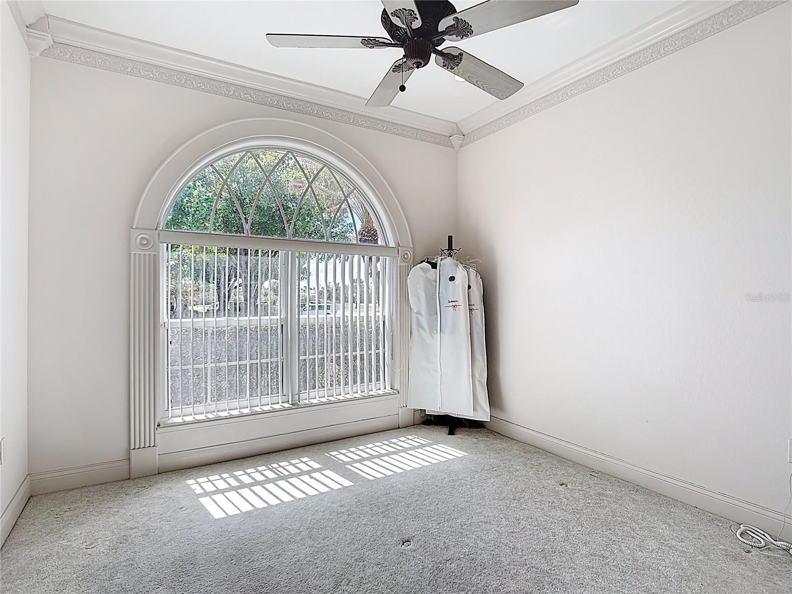 Image 29 of 71 For 221 Golf Aire Boulevard