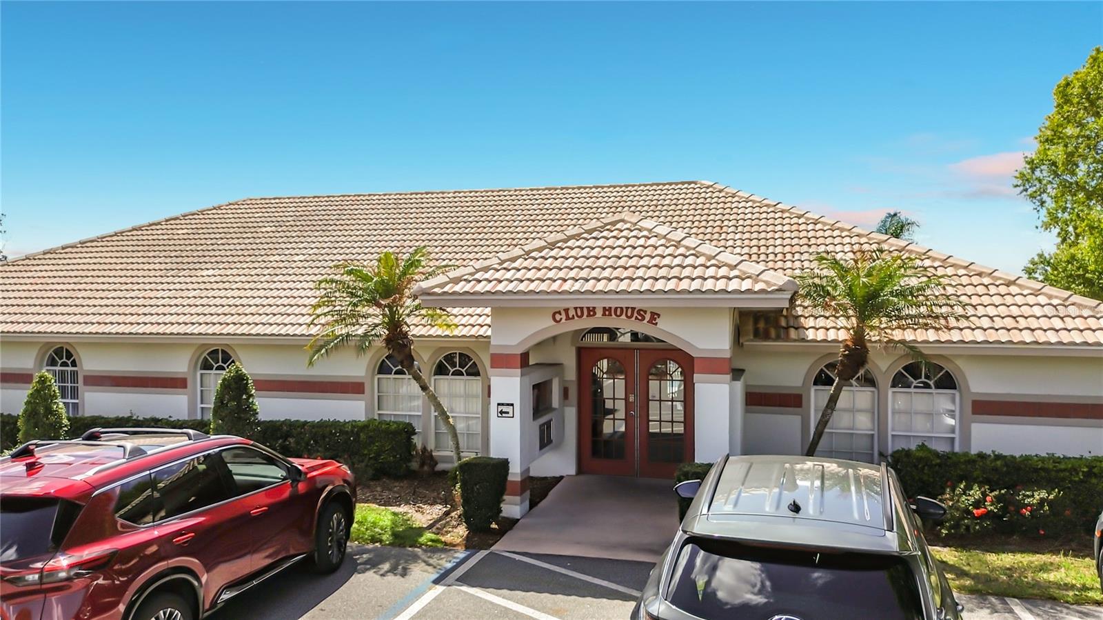 Image 61 of 71 For 221 Golf Aire Boulevard