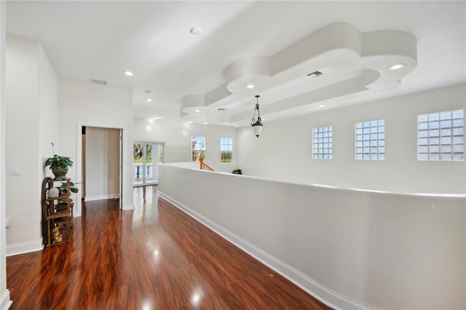 Image 23 of 43 For 775 Christina Lake Drive