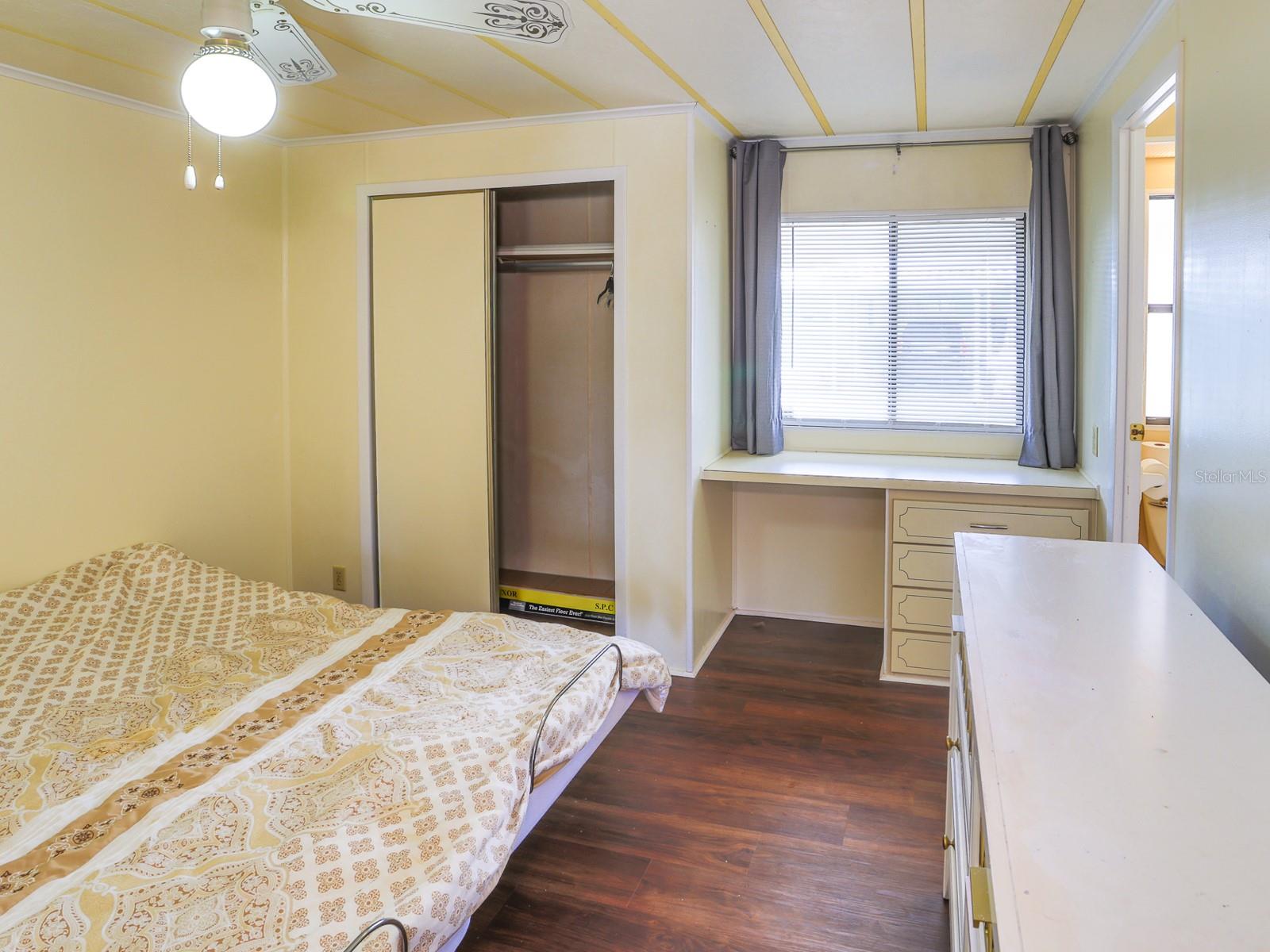 Image 28 of 47 For 2055 Floral Avenue 238