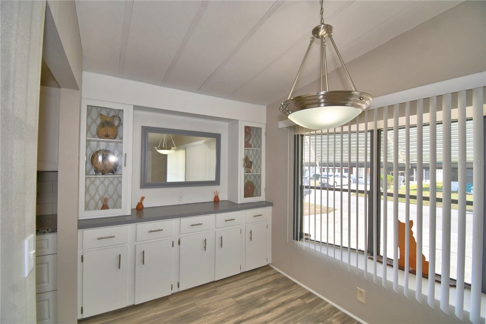 Image 12 of 65 For 5006 Lodgewood Drive