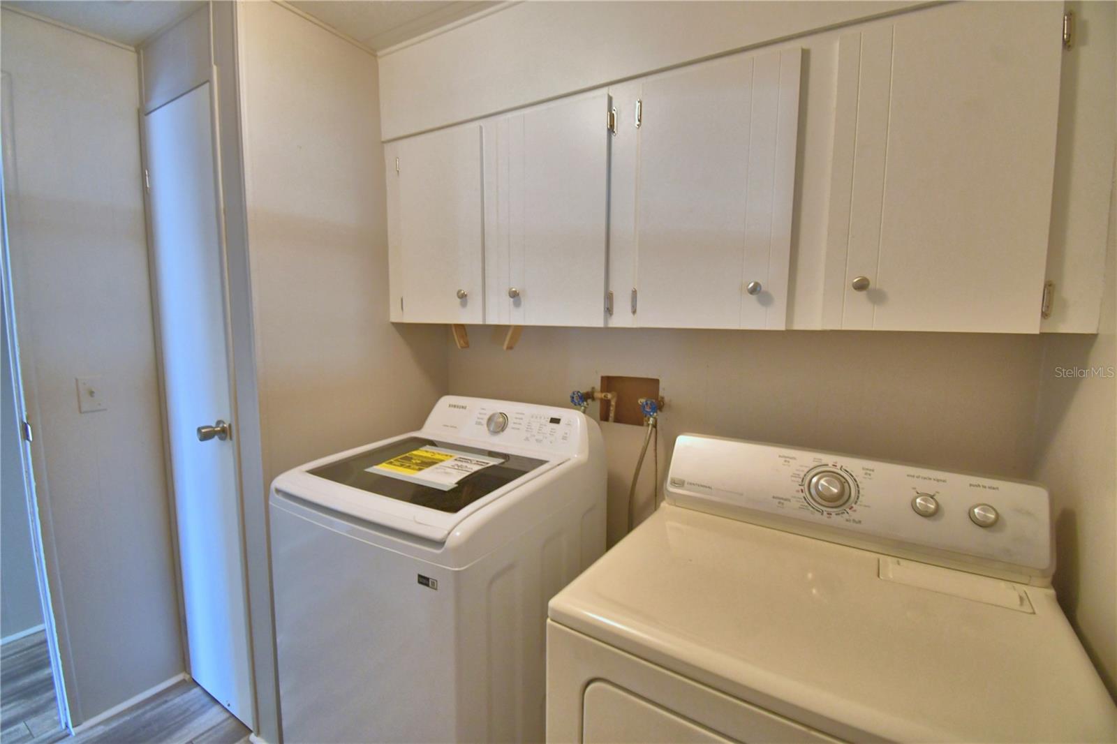 Image 26 of 65 For 5006 Lodgewood Drive