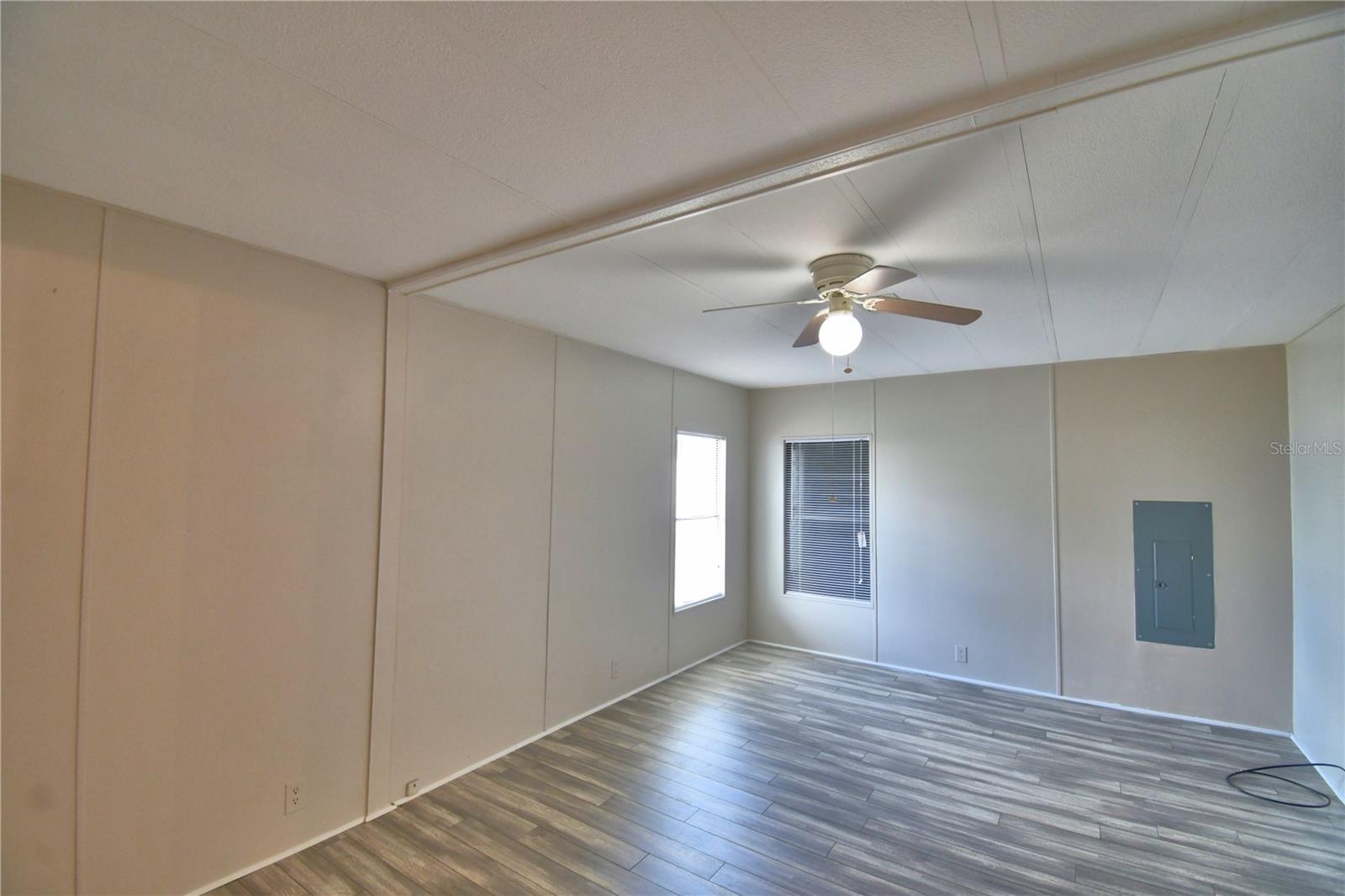 Image 32 of 65 For 5006 Lodgewood Drive