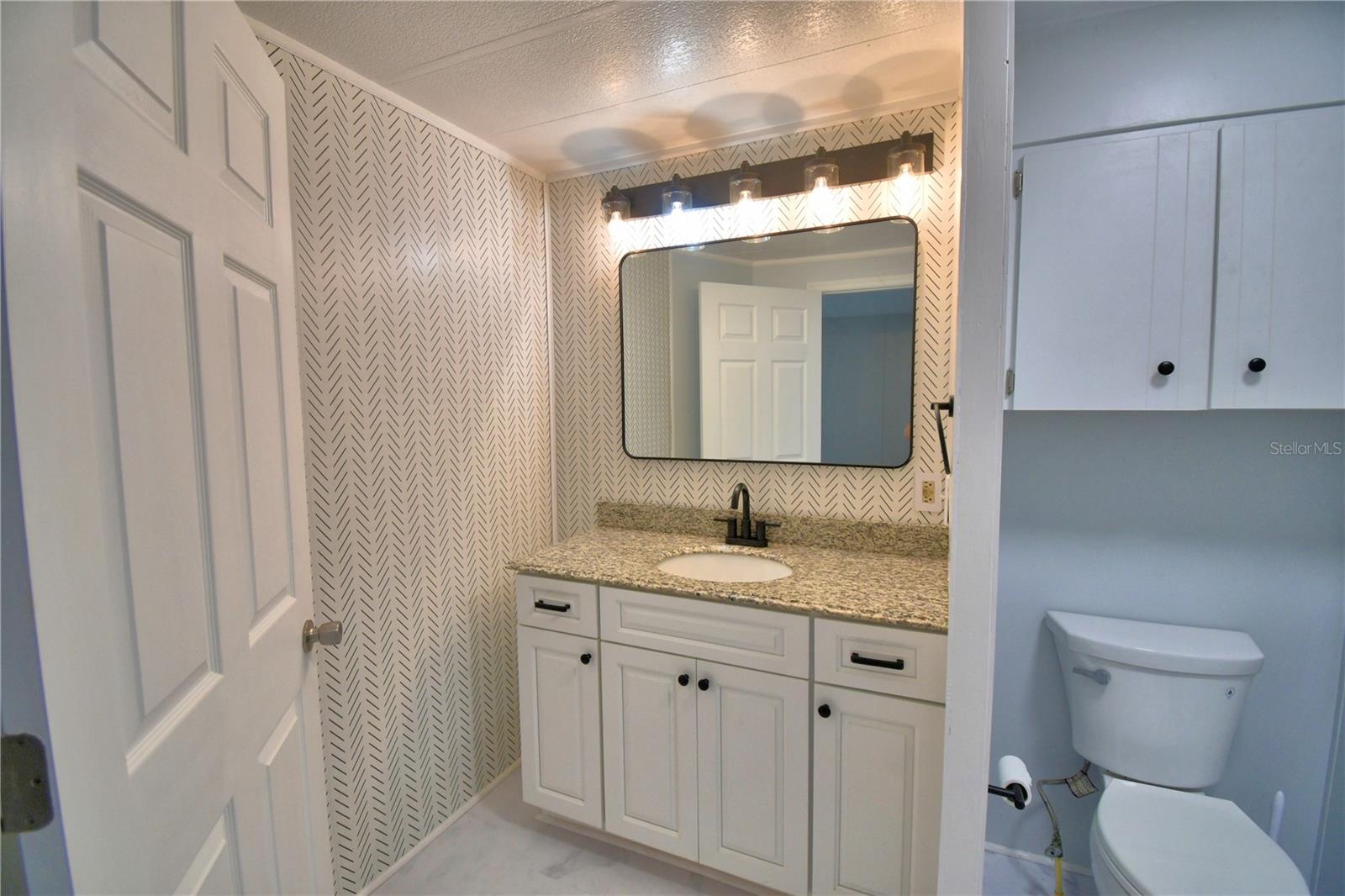 Image 37 of 65 For 5006 Lodgewood Drive