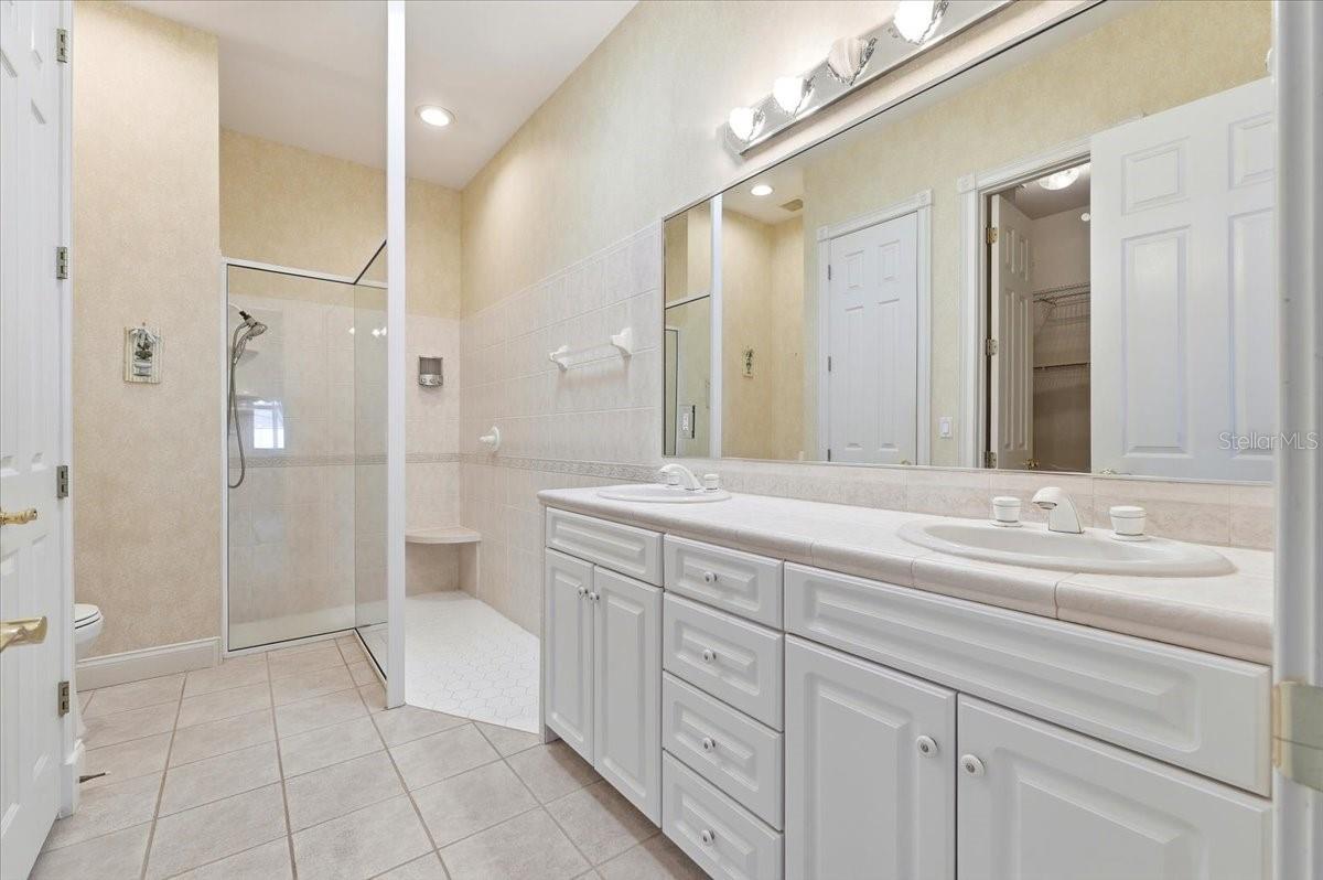 Image 30 of 52 For 305 Motorcoach Drive S