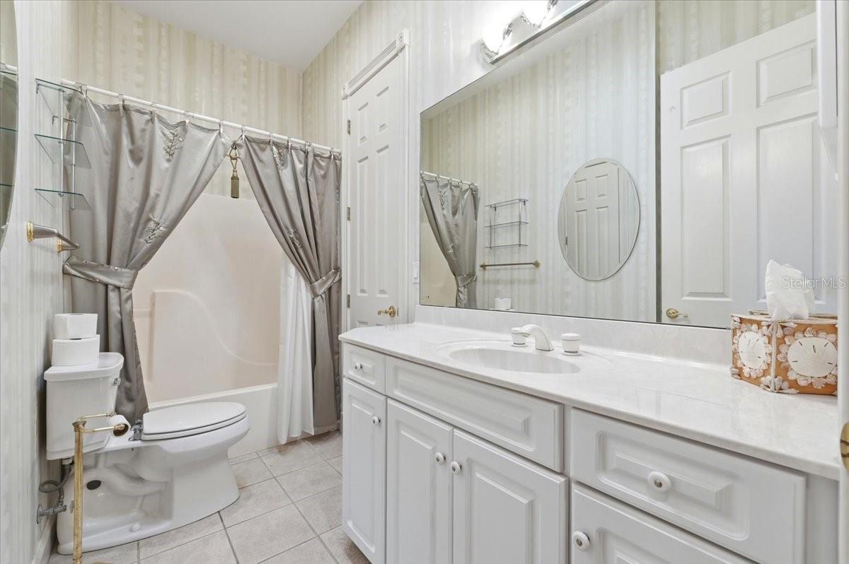 Image 36 of 52 For 305 Motorcoach Drive S