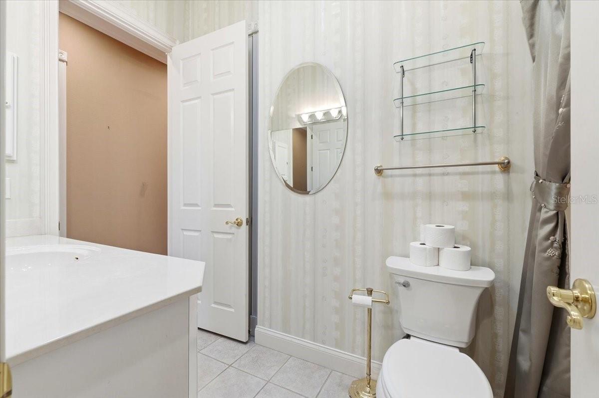 Image 37 of 52 For 305 Motorcoach Drive S