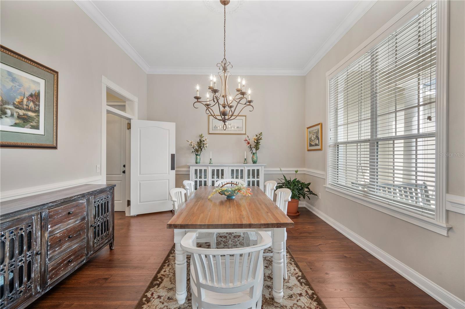 Image 15 of 73 For 875 Ashton Oaks Circle