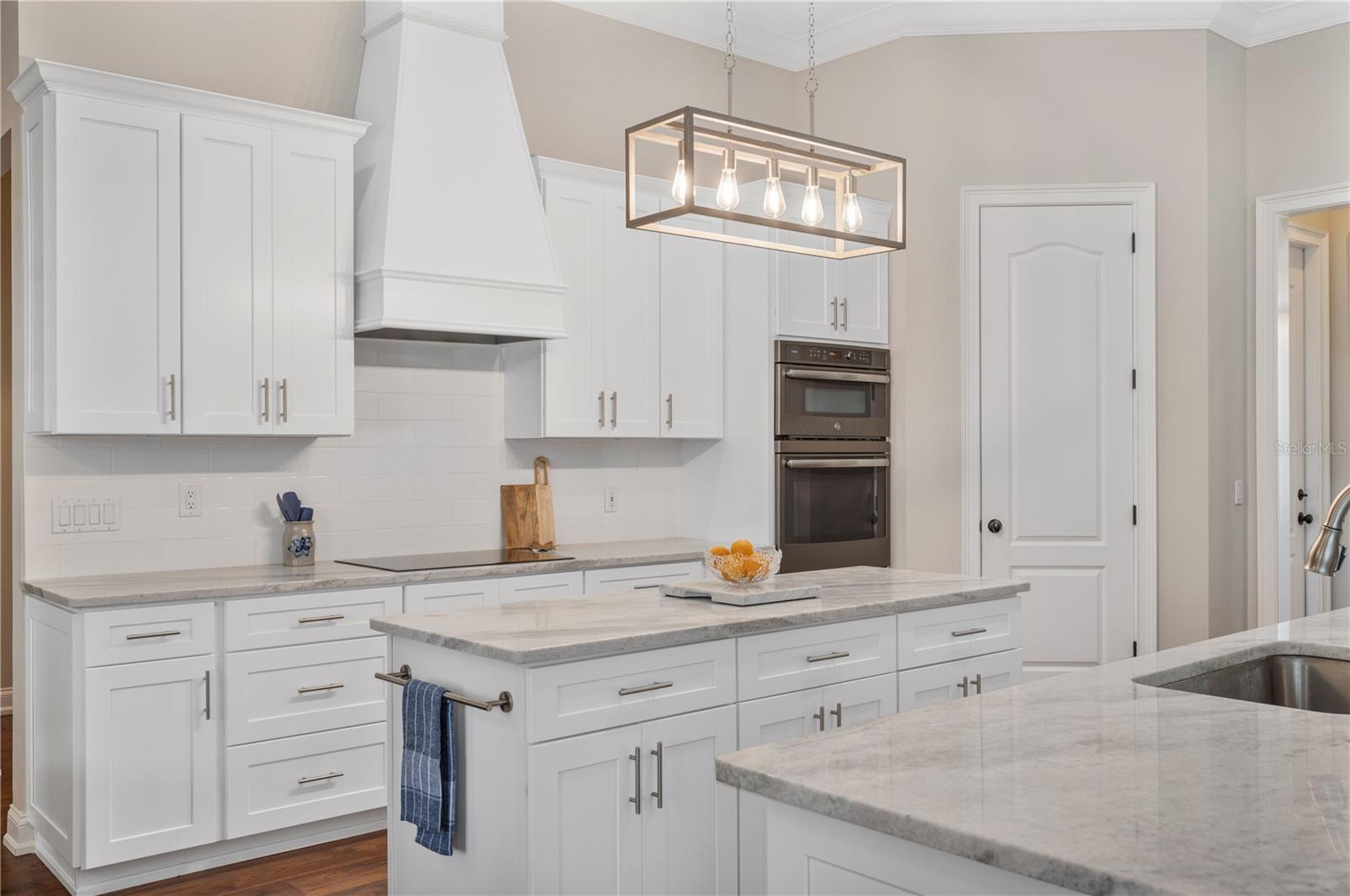 Image 21 of 73 For 875 Ashton Oaks Circle