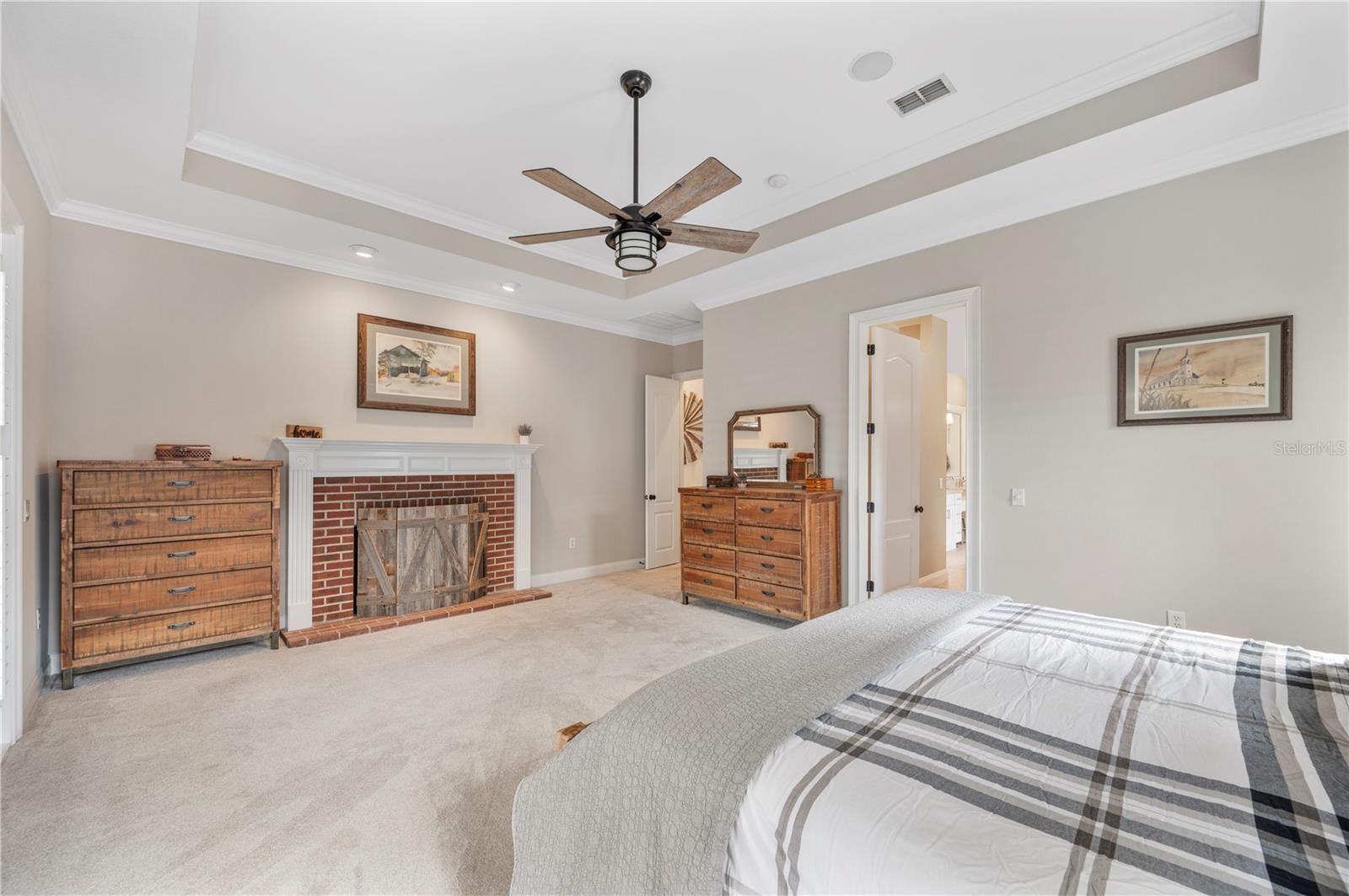 Image 28 of 73 For 875 Ashton Oaks Circle