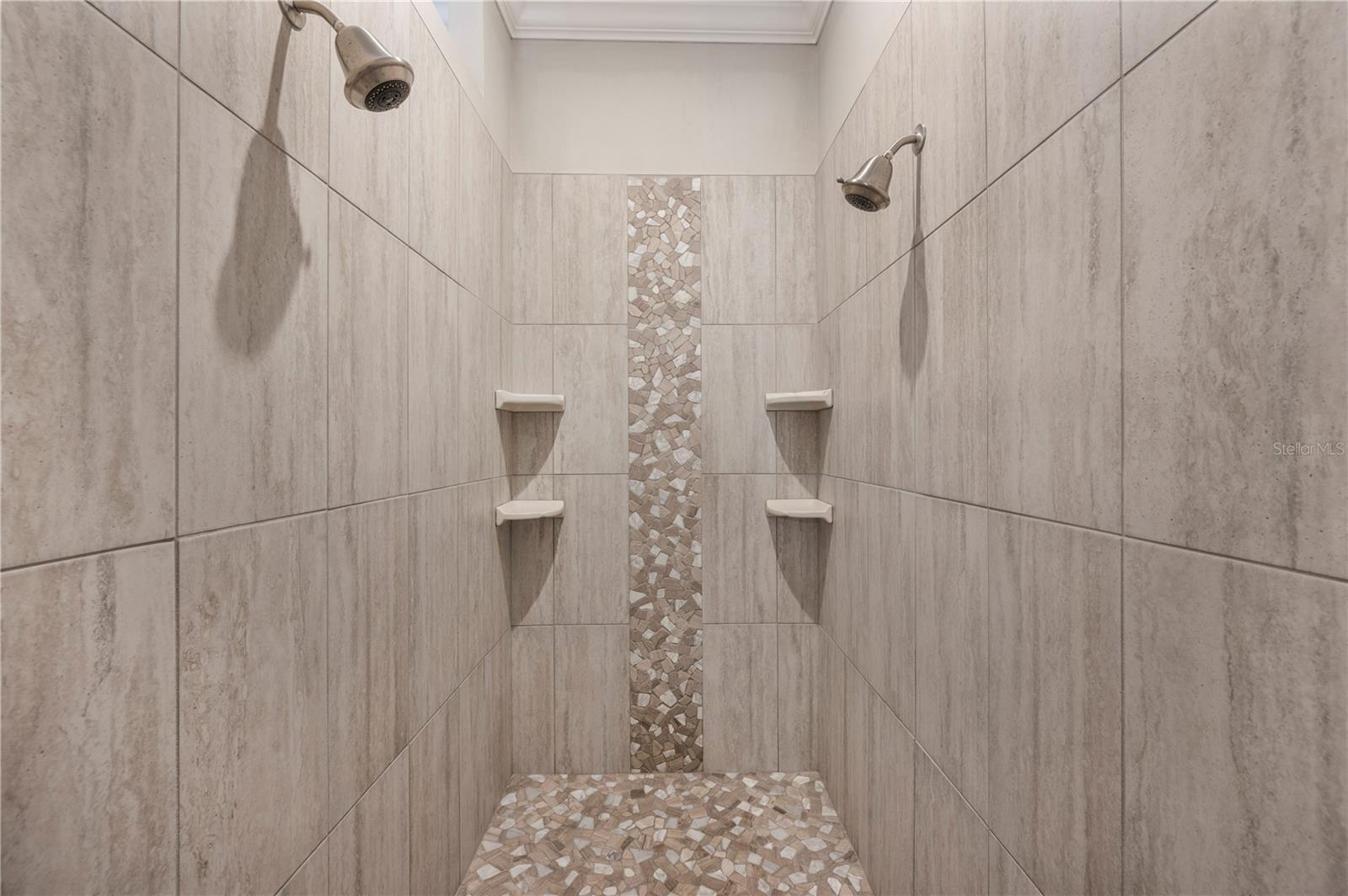 Image 35 of 73 For 875 Ashton Oaks Circle