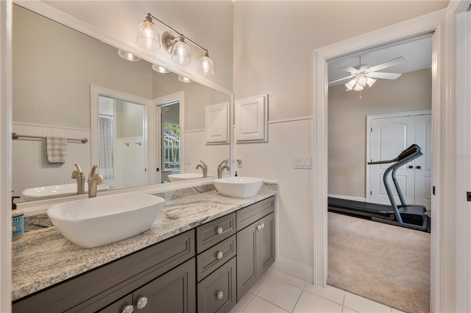 Image 44 of 73 For 875 Ashton Oaks Circle