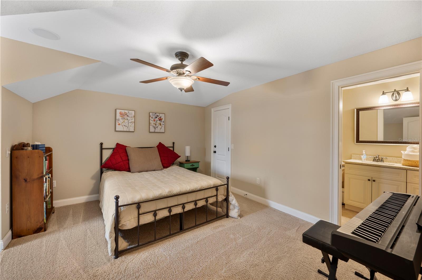 Image 51 of 73 For 875 Ashton Oaks Circle