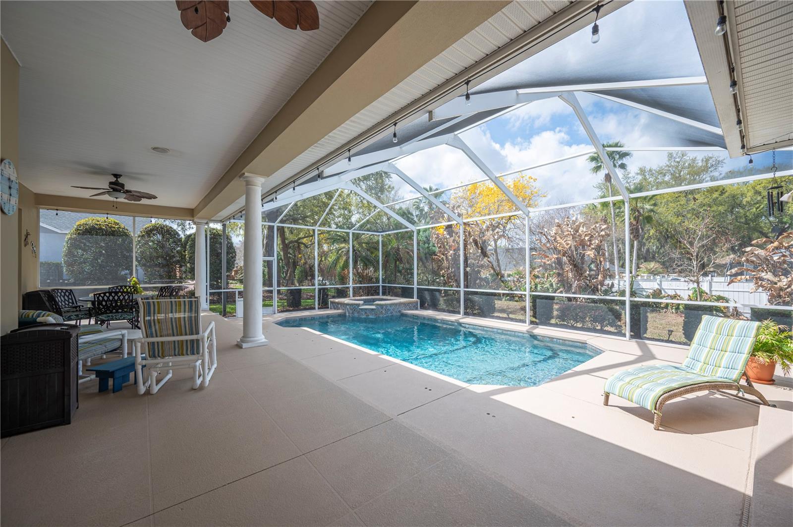 Image 57 of 73 For 875 Ashton Oaks Circle