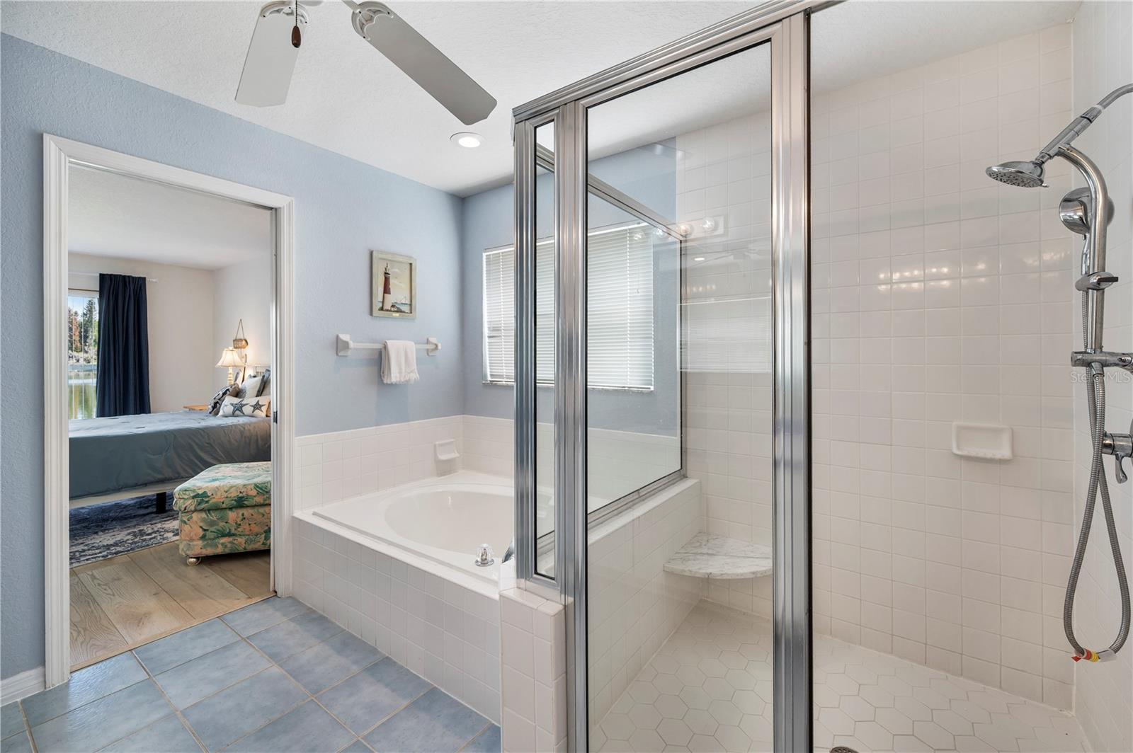 Image 26 of 63 For 725 Peninsular Drive