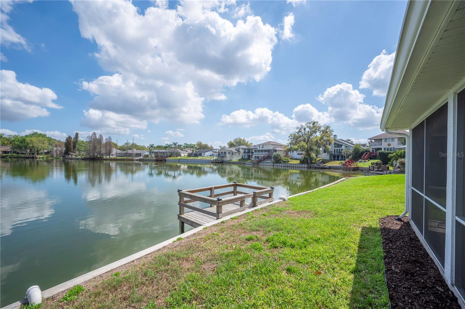 Image 43 of 63 For 725 Peninsular Drive