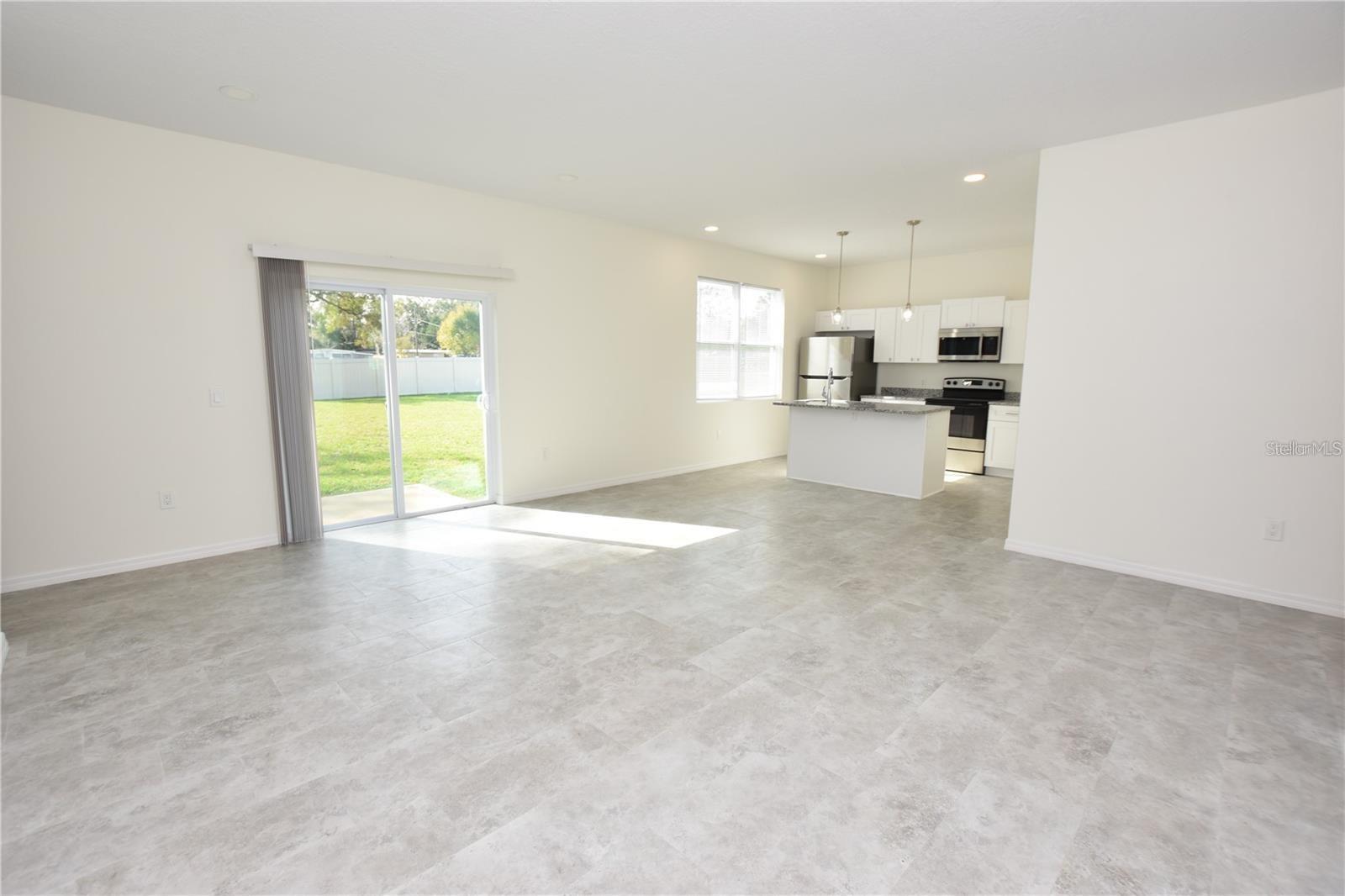 Image 23 of 28 For 202 Crescent Drive