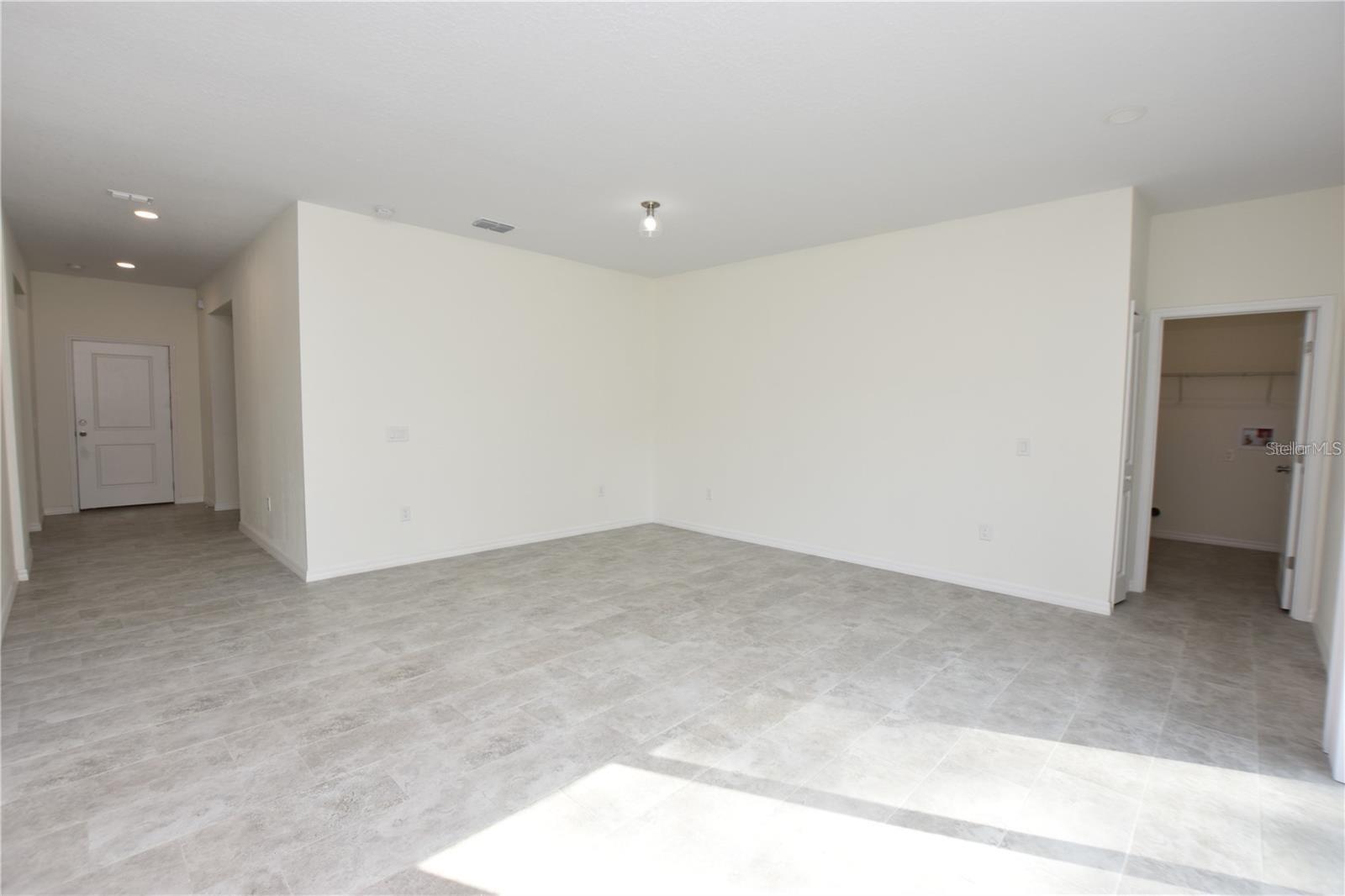 Image 24 of 28 For 202 Crescent Drive