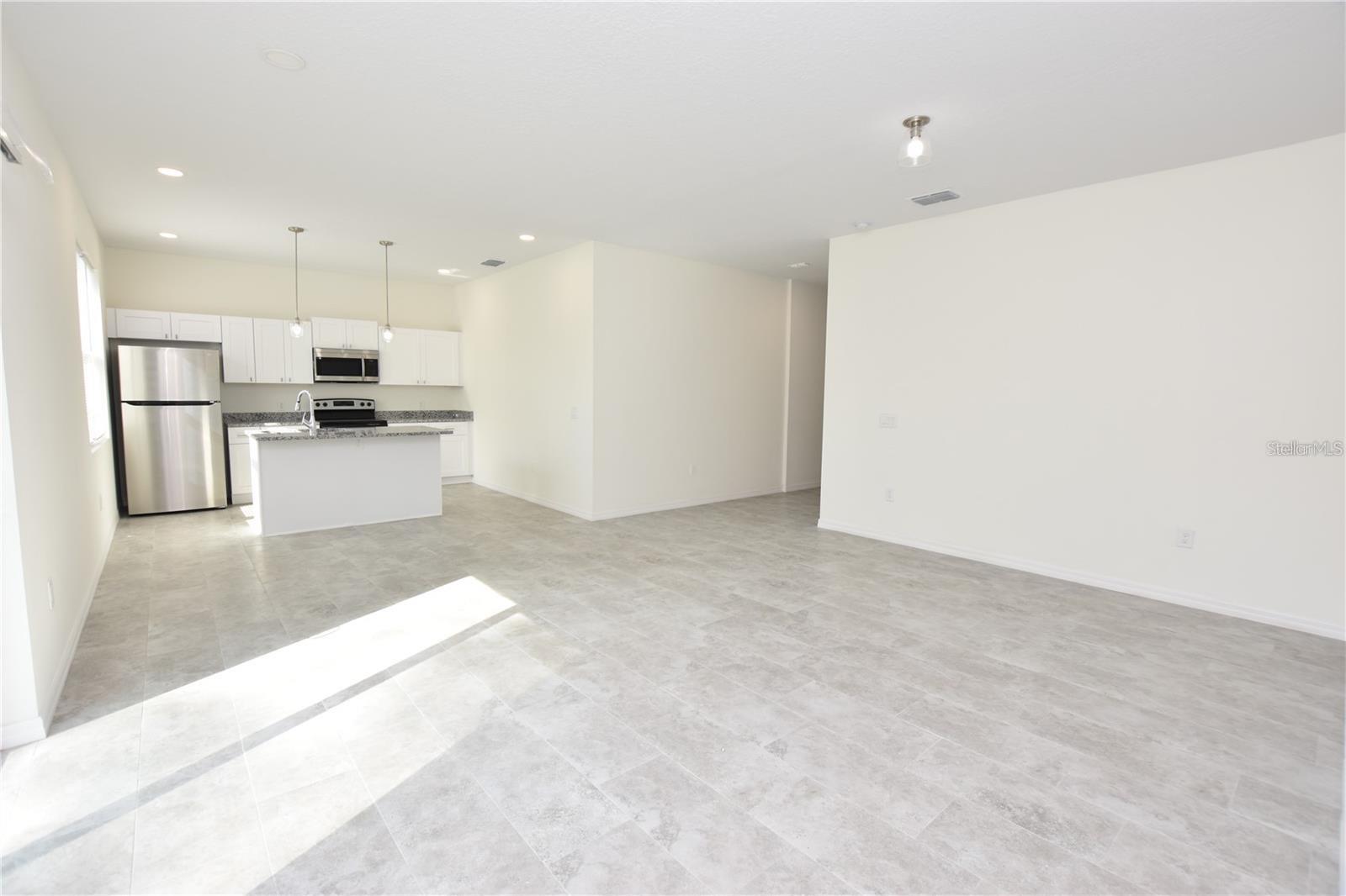 Image 25 of 28 For 202 Crescent Drive