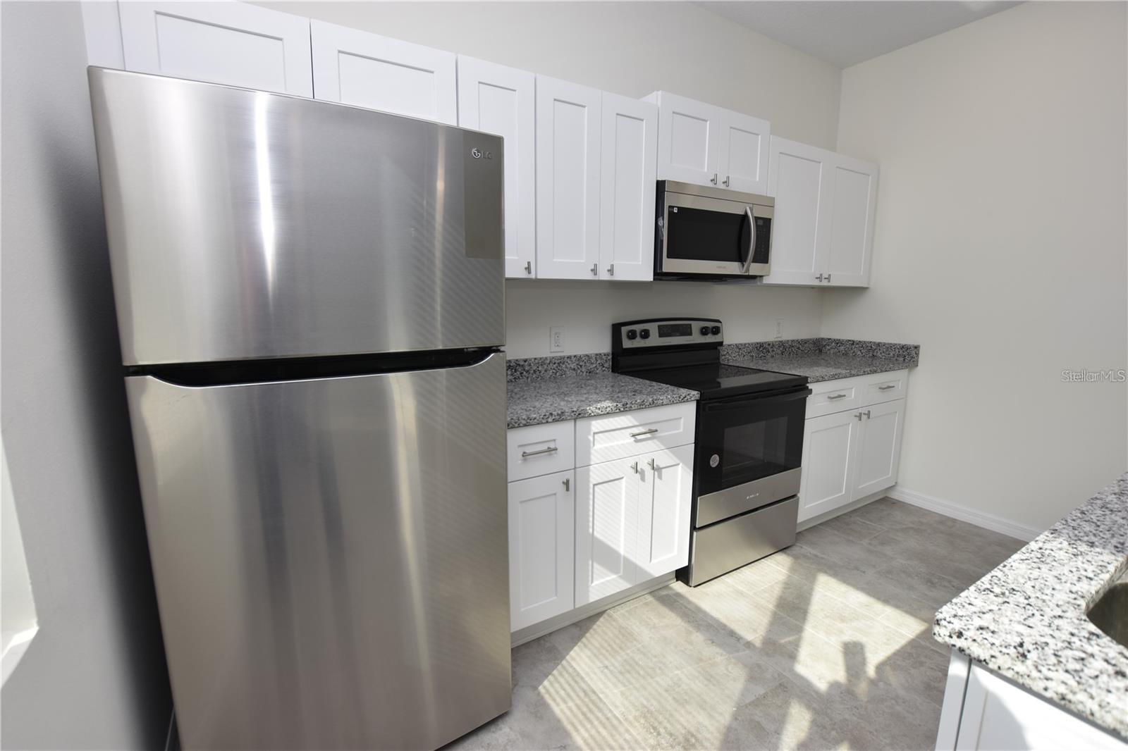 Image 3 of 28 For 202 Crescent Drive