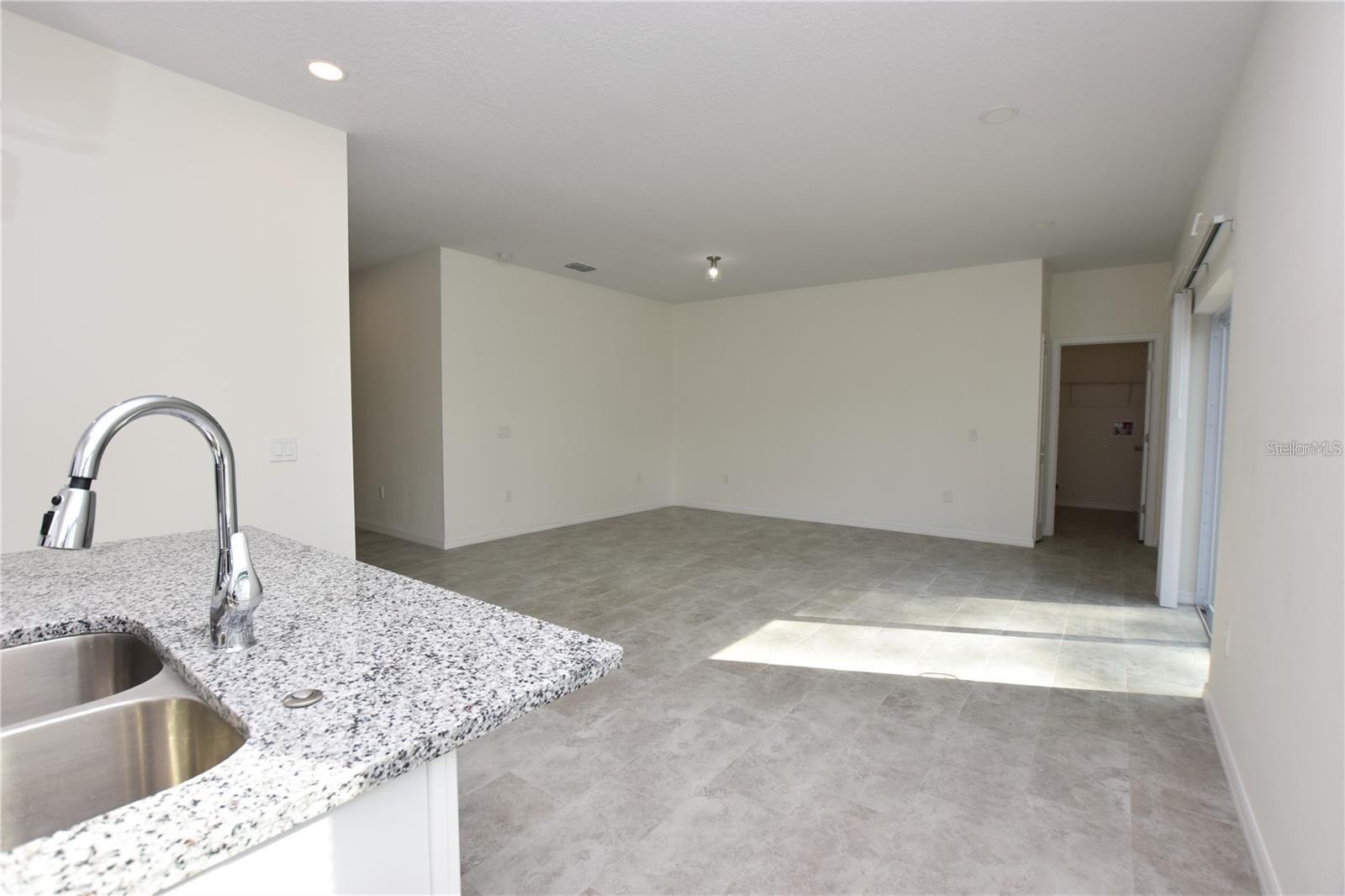 Image 8 of 28 For 202 Crescent Drive