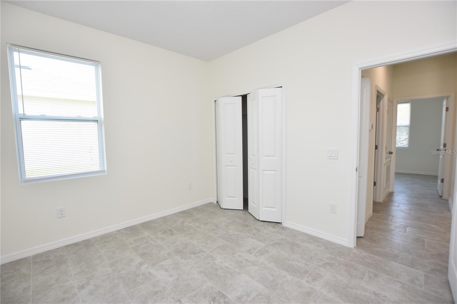 Image 9 of 28 For 202 Crescent Drive