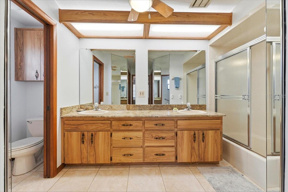 Image 20 of 48 For 8512 Plantation Ridge Boulevard