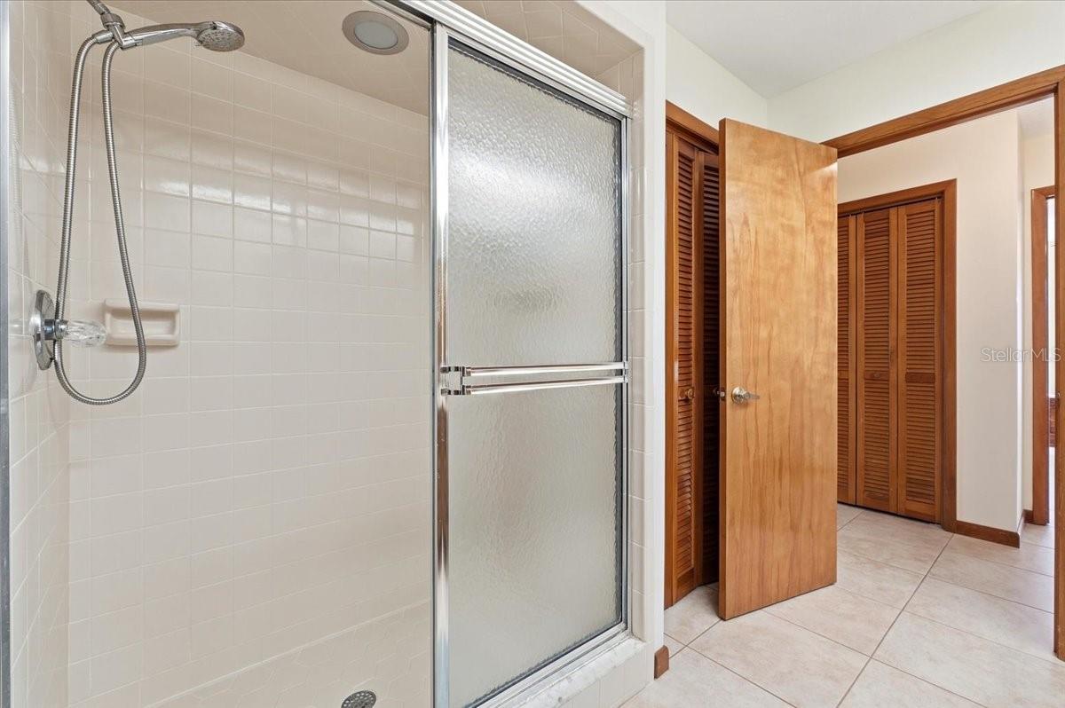 Image 23 of 48 For 8512 Plantation Ridge Boulevard