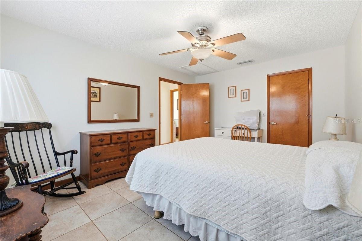 Image 26 of 48 For 8512 Plantation Ridge Boulevard