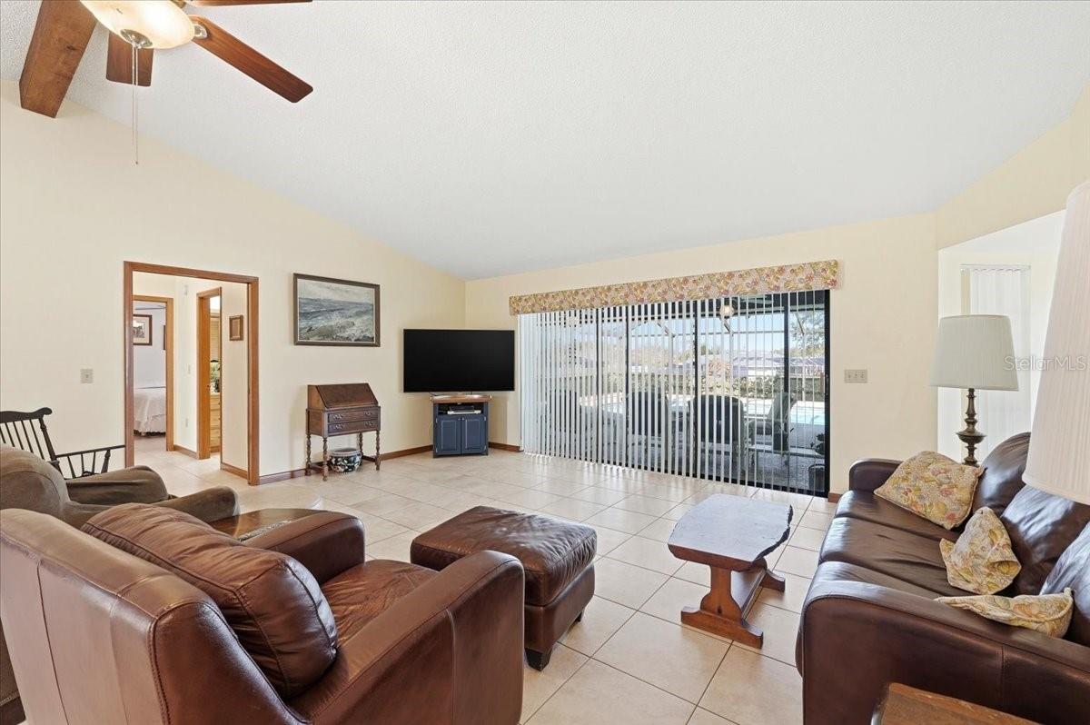 Image 5 of 48 For 8512 Plantation Ridge Boulevard