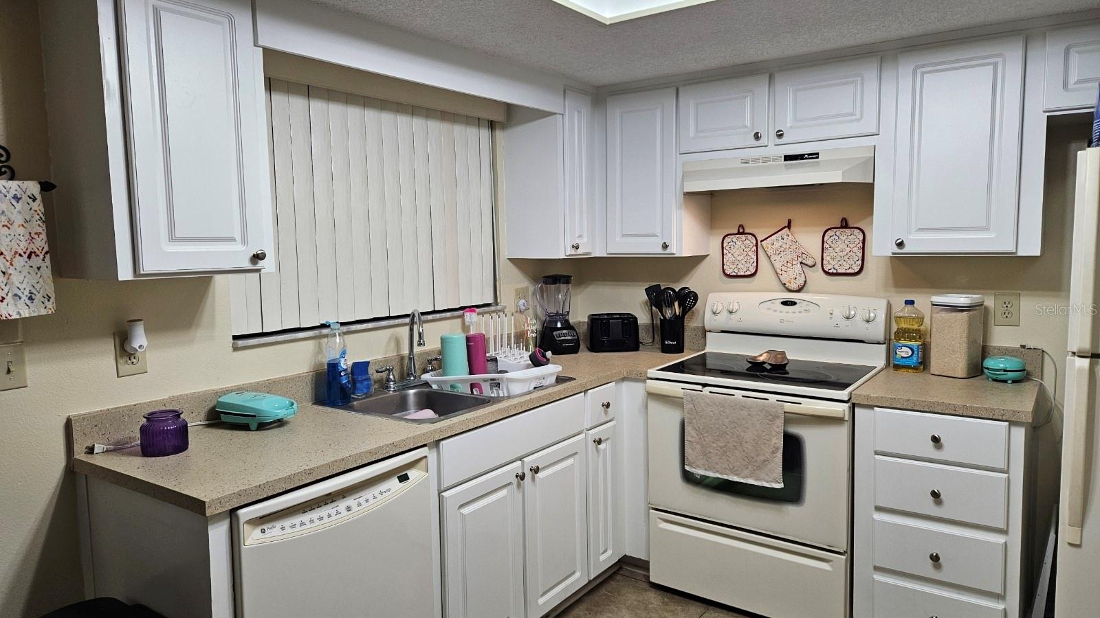 Image 11 of 13 For 1444 Ridge Lake Court