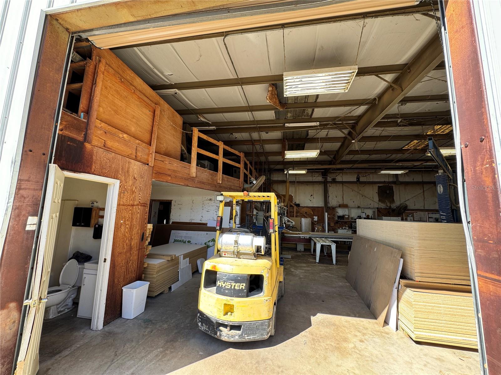 Image 11 of 71 For 2914 Kenilworth Boulevard