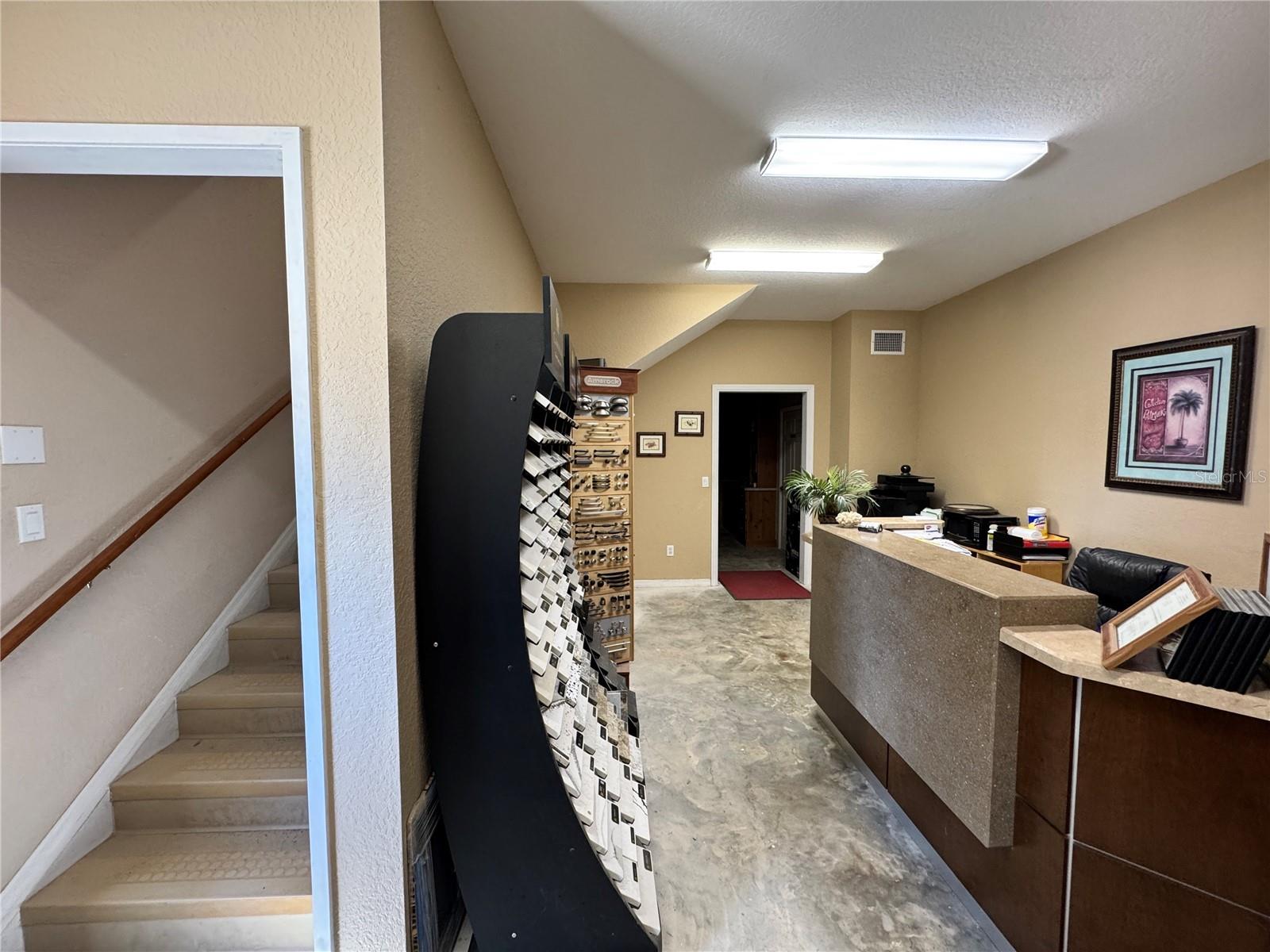 Image 29 of 71 For 2914 Kenilworth Boulevard