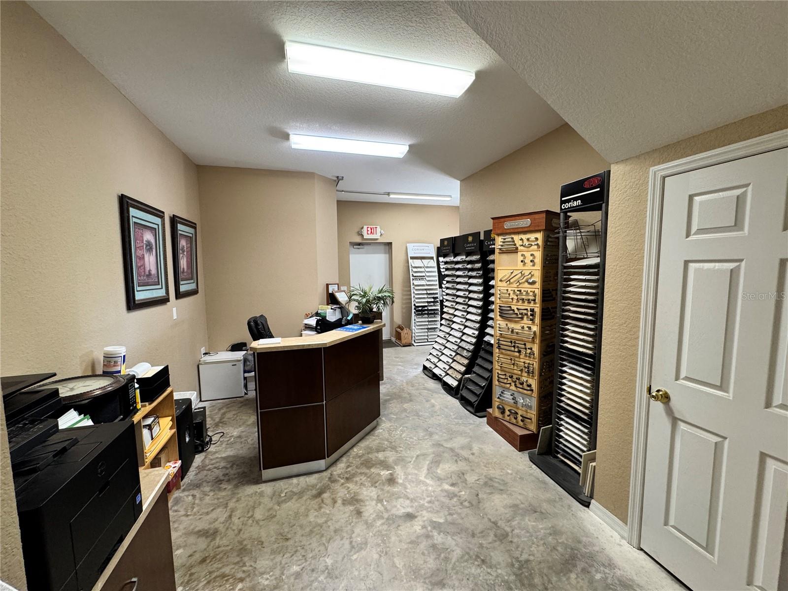 Image 32 of 71 For 2914 Kenilworth Boulevard