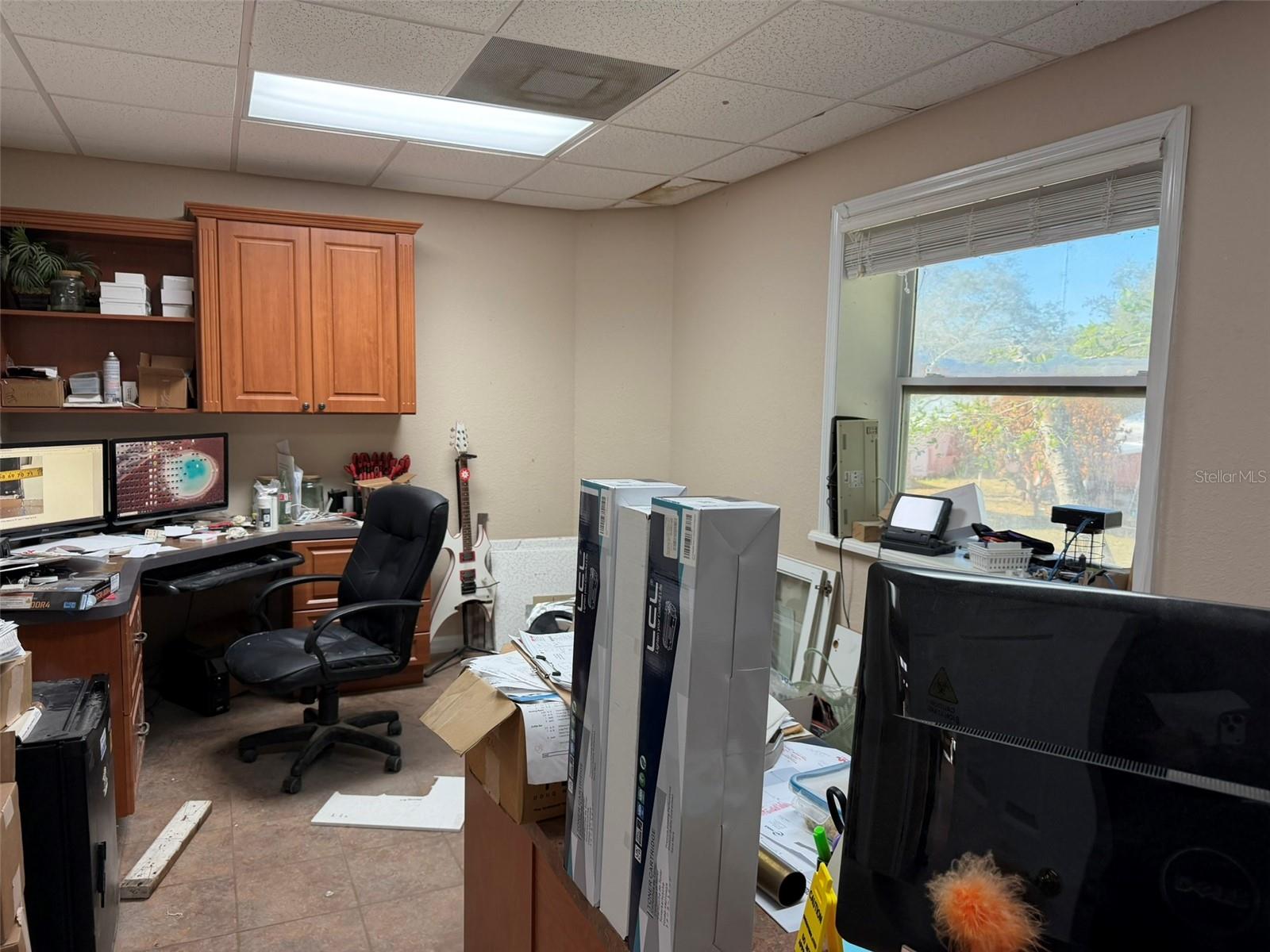 Image 42 of 71 For 2914 Kenilworth Boulevard