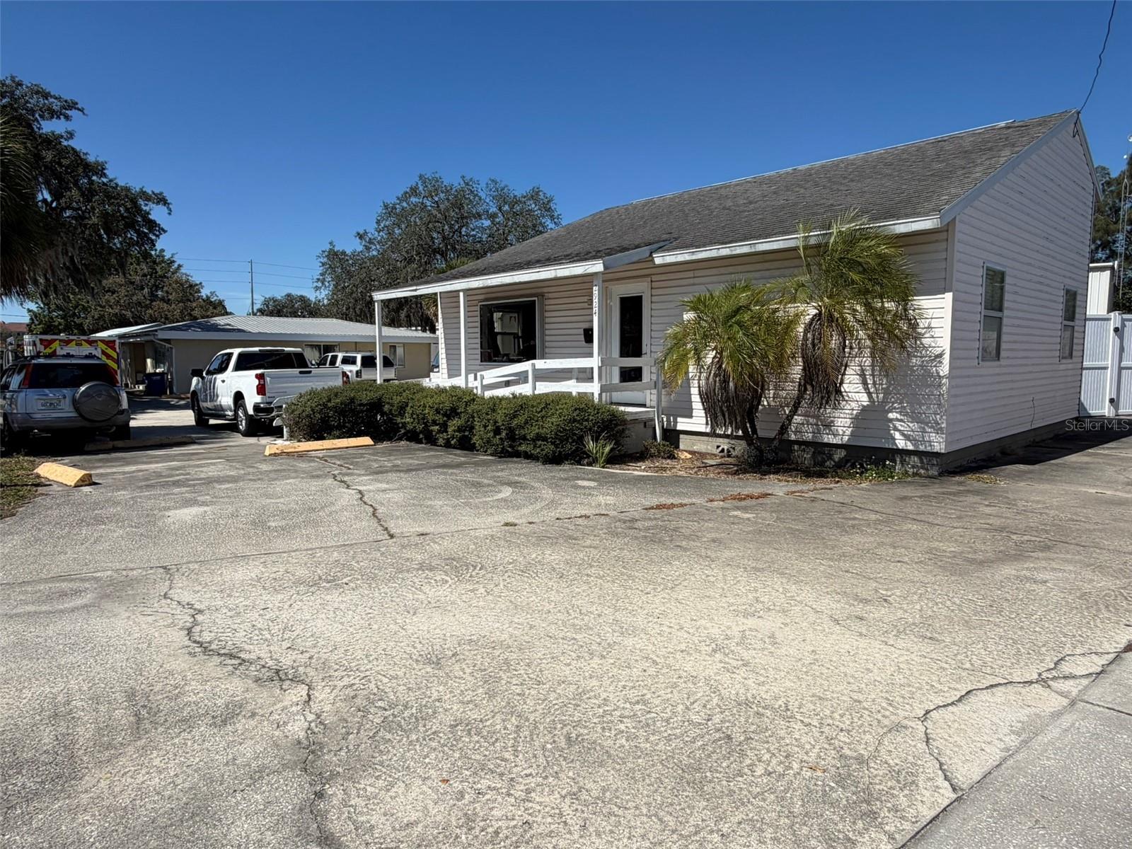 Image 57 of 71 For 2914 Kenilworth Boulevard