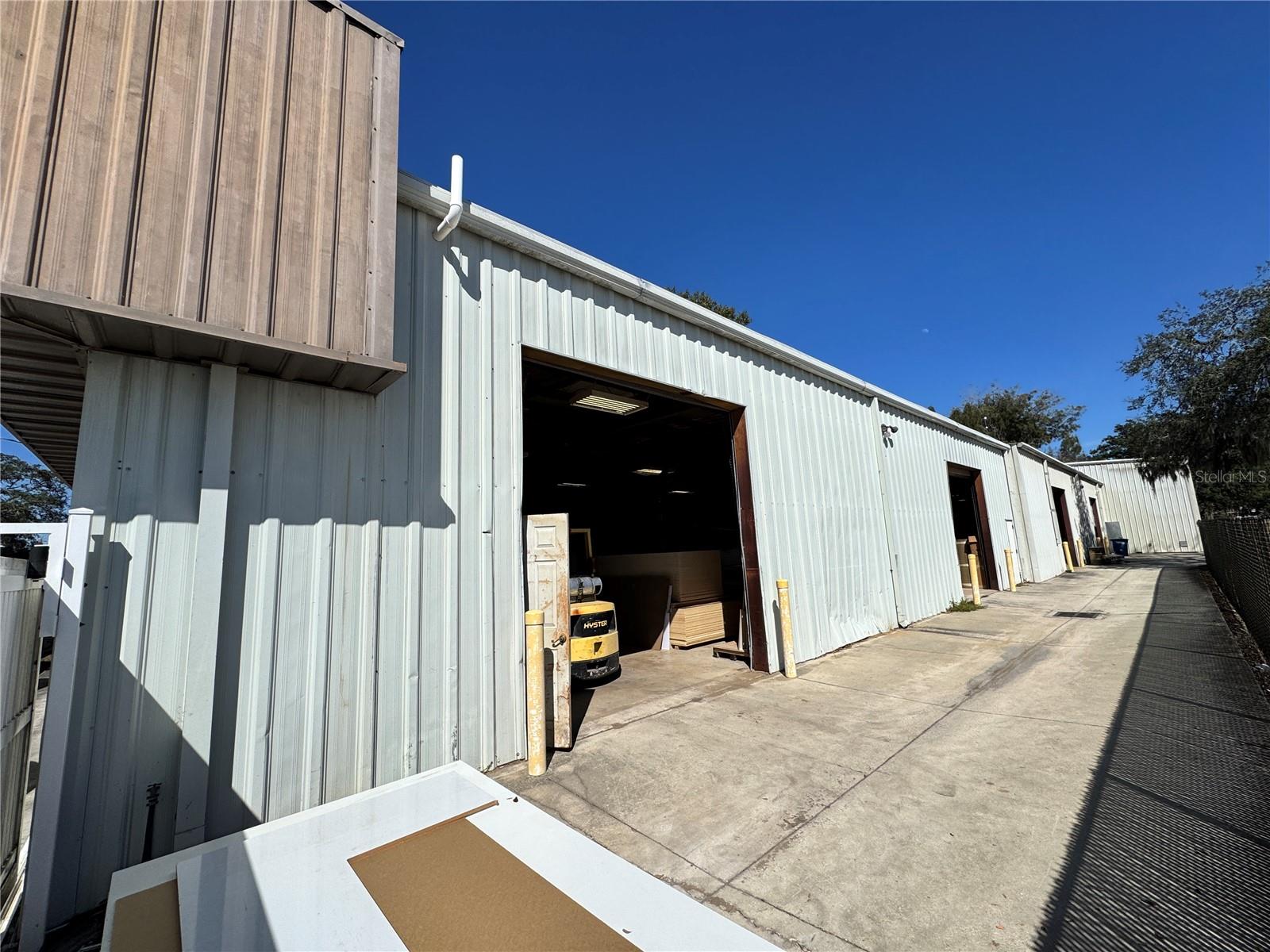 Image 8 of 71 For 2914 Kenilworth Boulevard