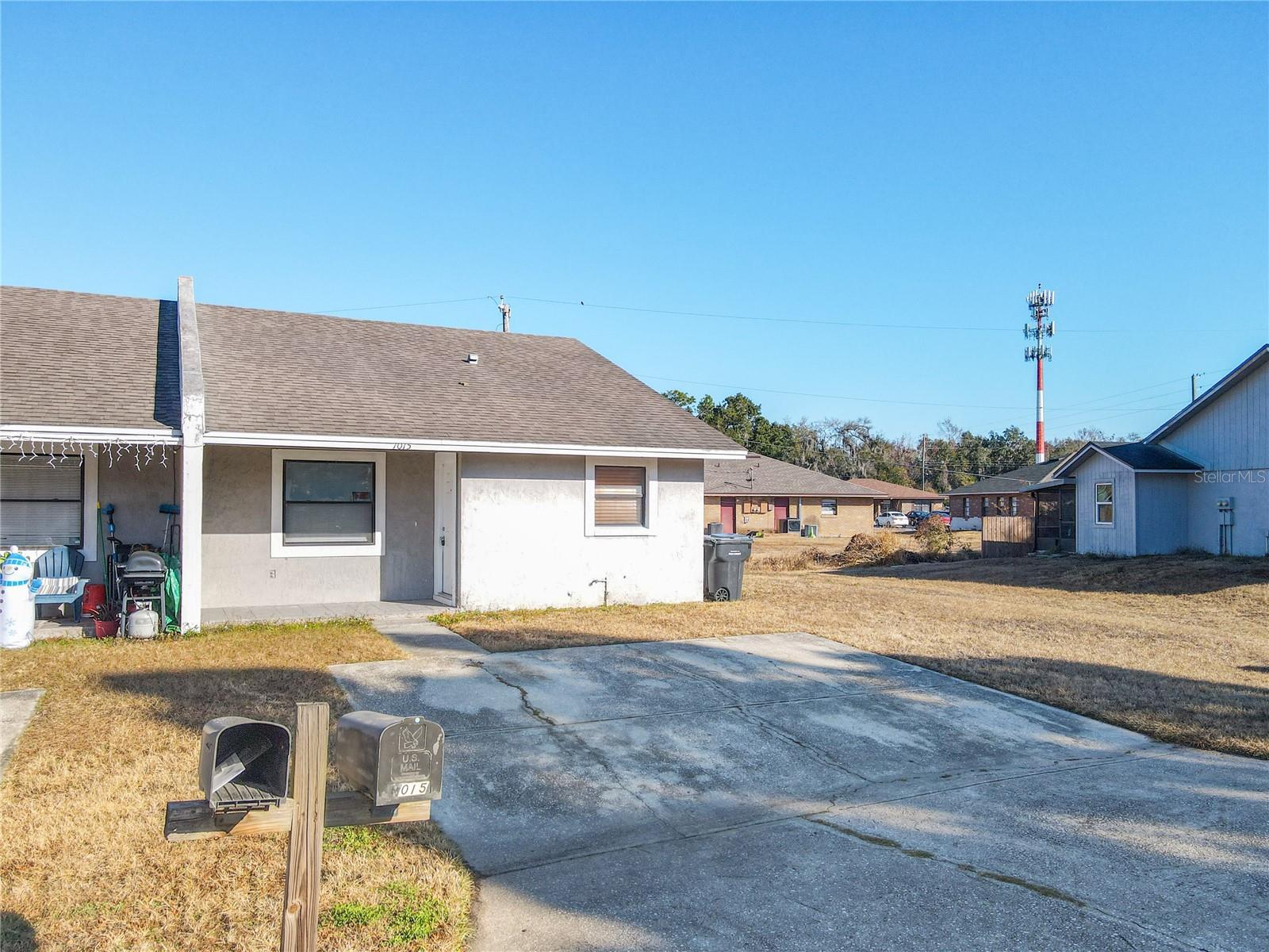 Image 12 of 46 For 1015 Harden Court