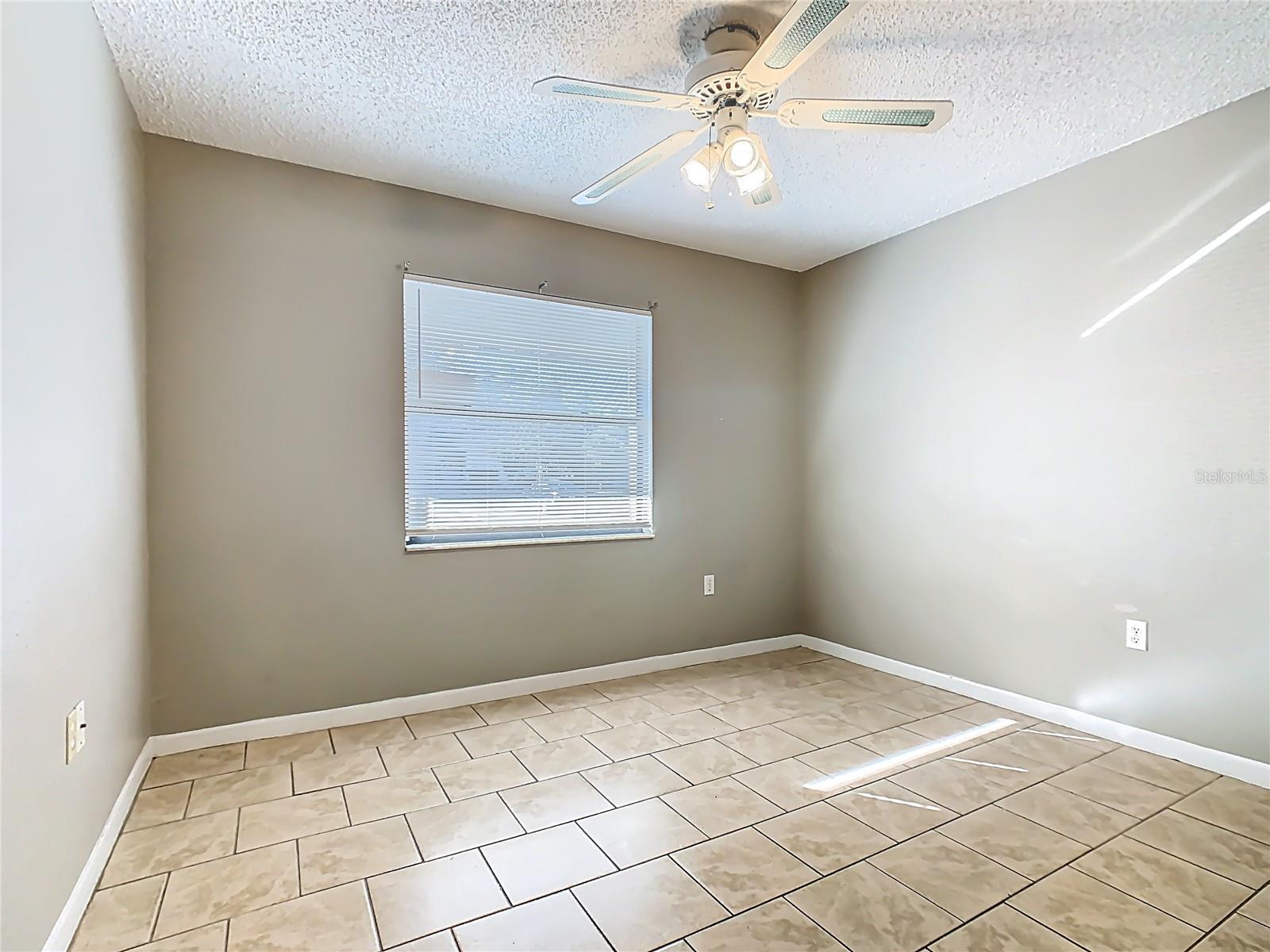 Image 29 of 46 For 1015 Harden Court