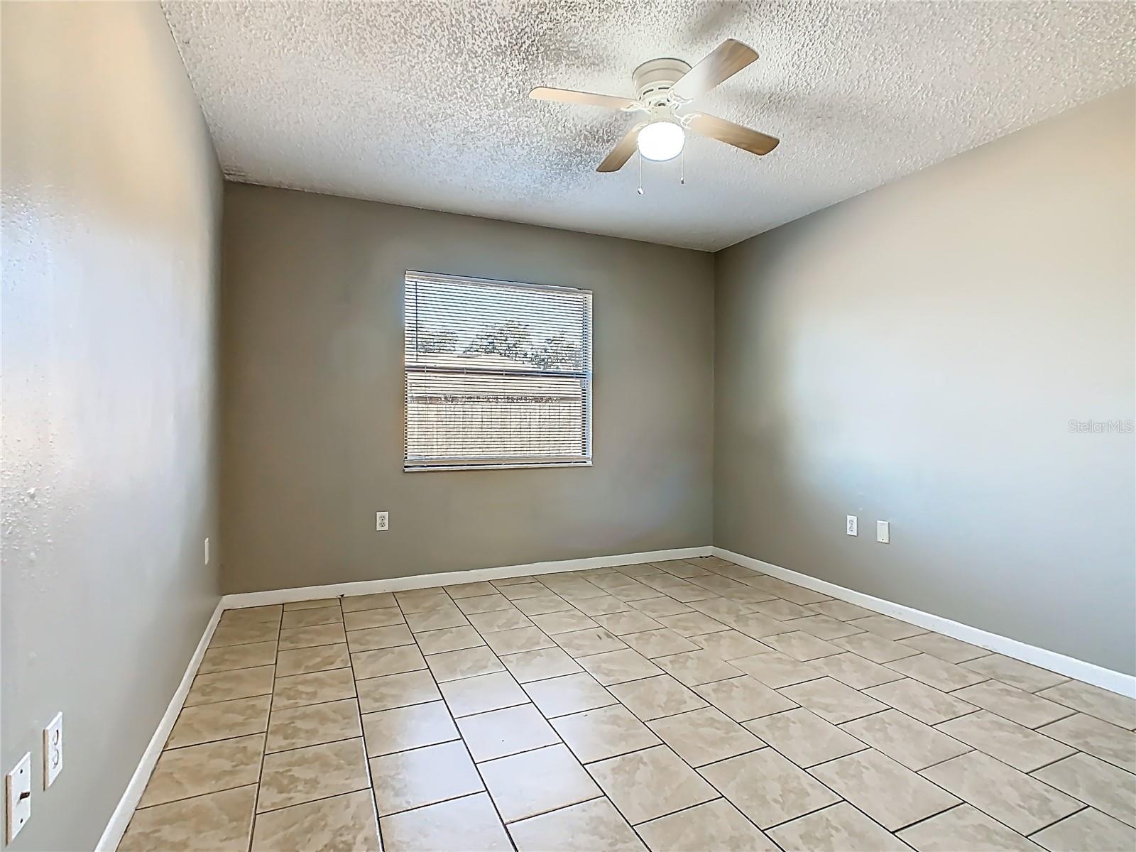 Image 36 of 46 For 1015 Harden Court