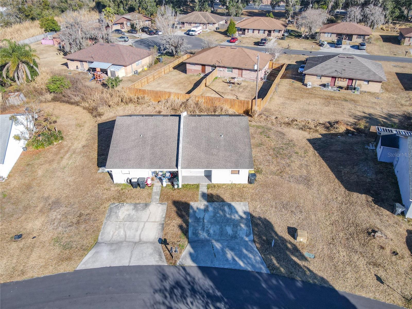 Image 5 of 46 For 1015 Harden Court