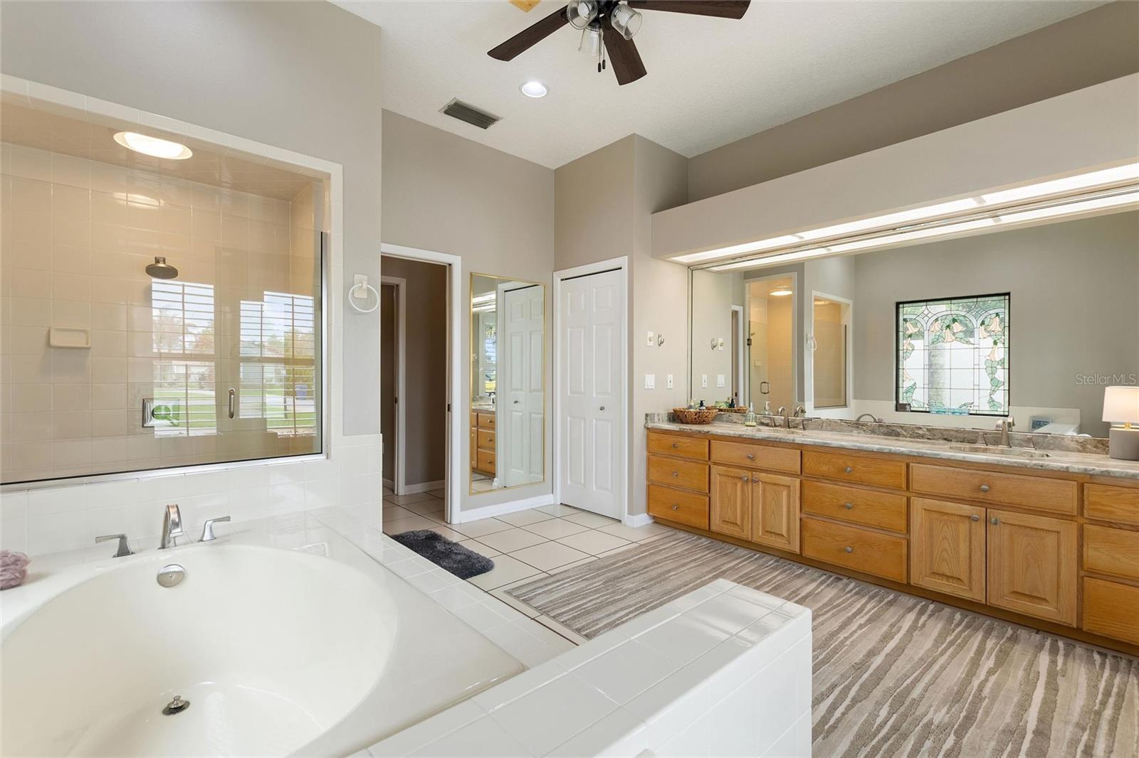 Image 20 of 45 For 503 Hamilton Shores Court Ne