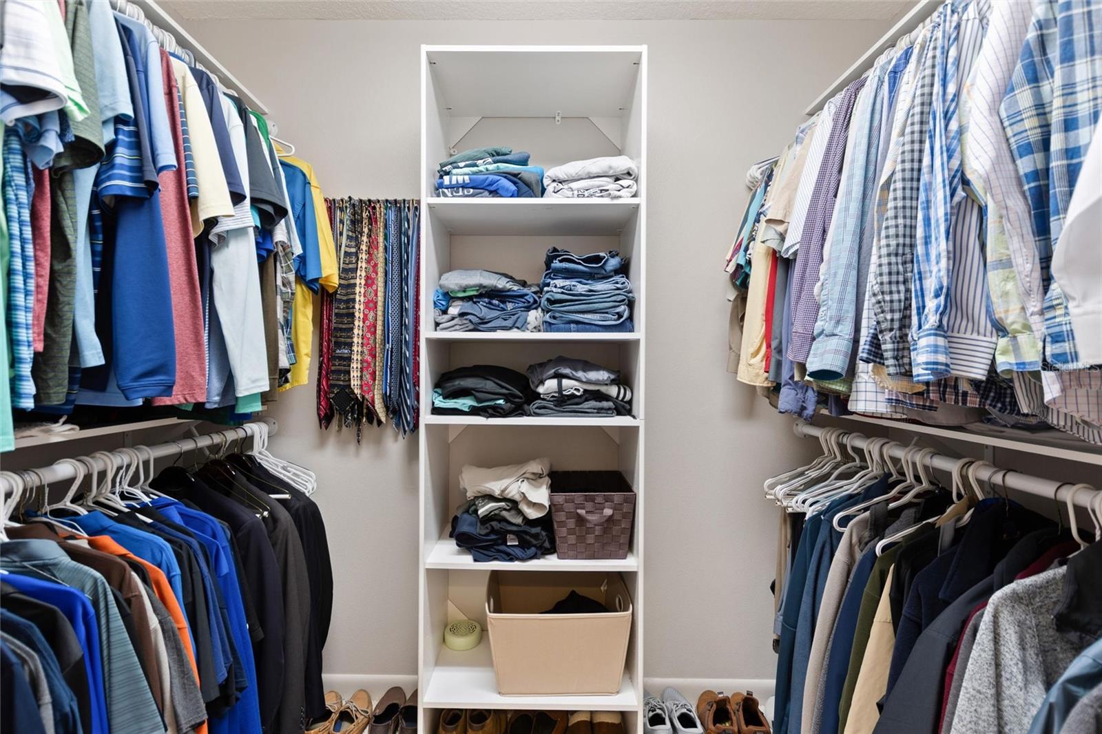 Image 22 of 45 For 503 Hamilton Shores Court Ne