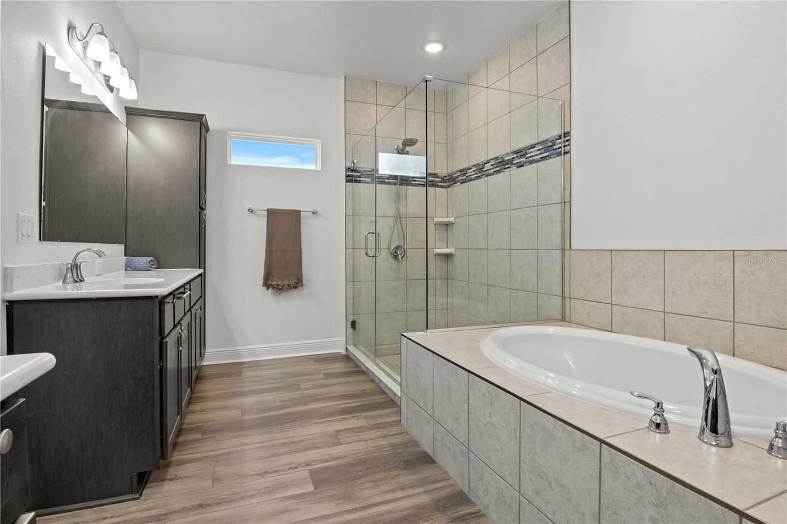 Image 10 of 45 For 14910 15th Street E