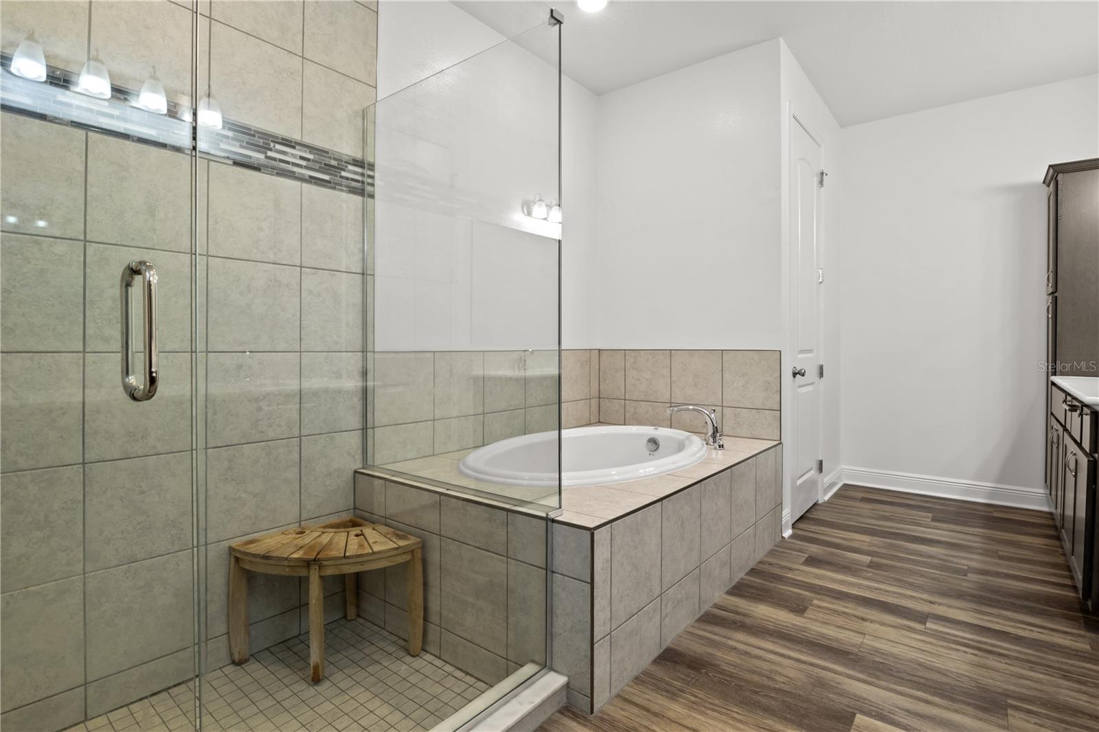 Image 11 of 45 For 14910 15th Street E